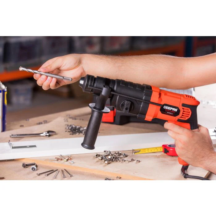 800W Rotary Hammer Electric Drill with Double Pendulum Load Bearing for Superior Impact Energy - 13mm Chuck and Adaptor - 230-240V - Image 4