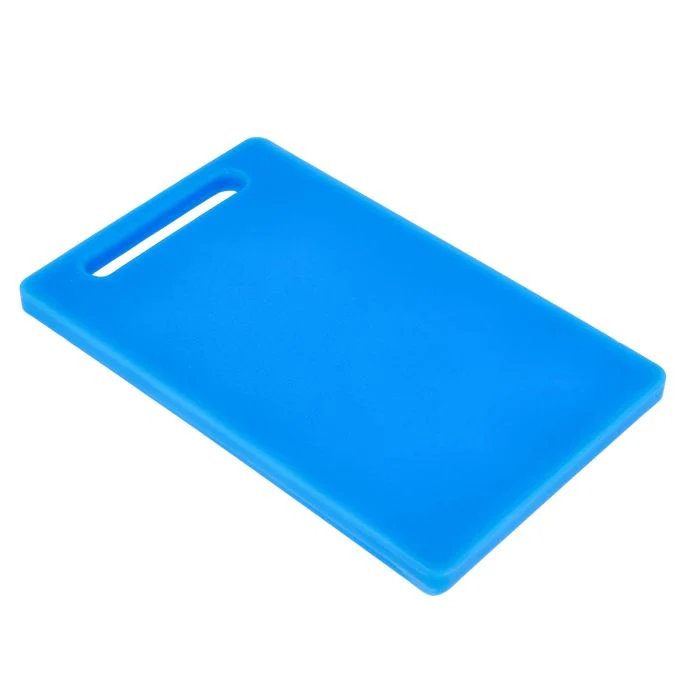 Classic Cutting Board, Polyethylene, RF10283 | Chopping Board | Non-Absorbent, Odorless & Non-Toxic | Crack/Chip Resistant | Easy Grip Handle - Image 4