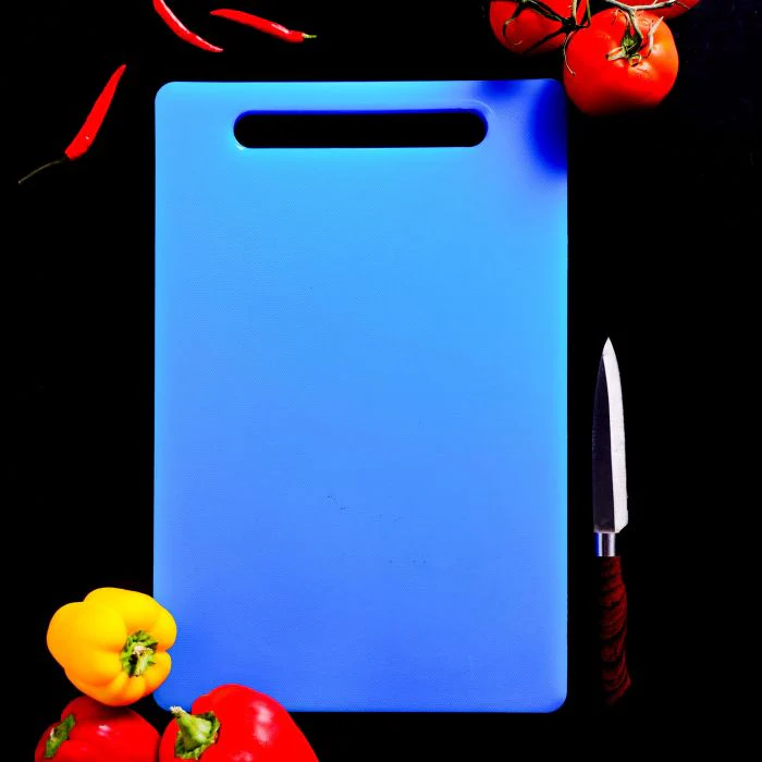 Classic Cutting Board, Polyethylene, RF10283 | Chopping Board | Non-Absorbent, Odorless & Non-Toxic | Crack/Chip Resistant | Easy Grip Handle - Image 5