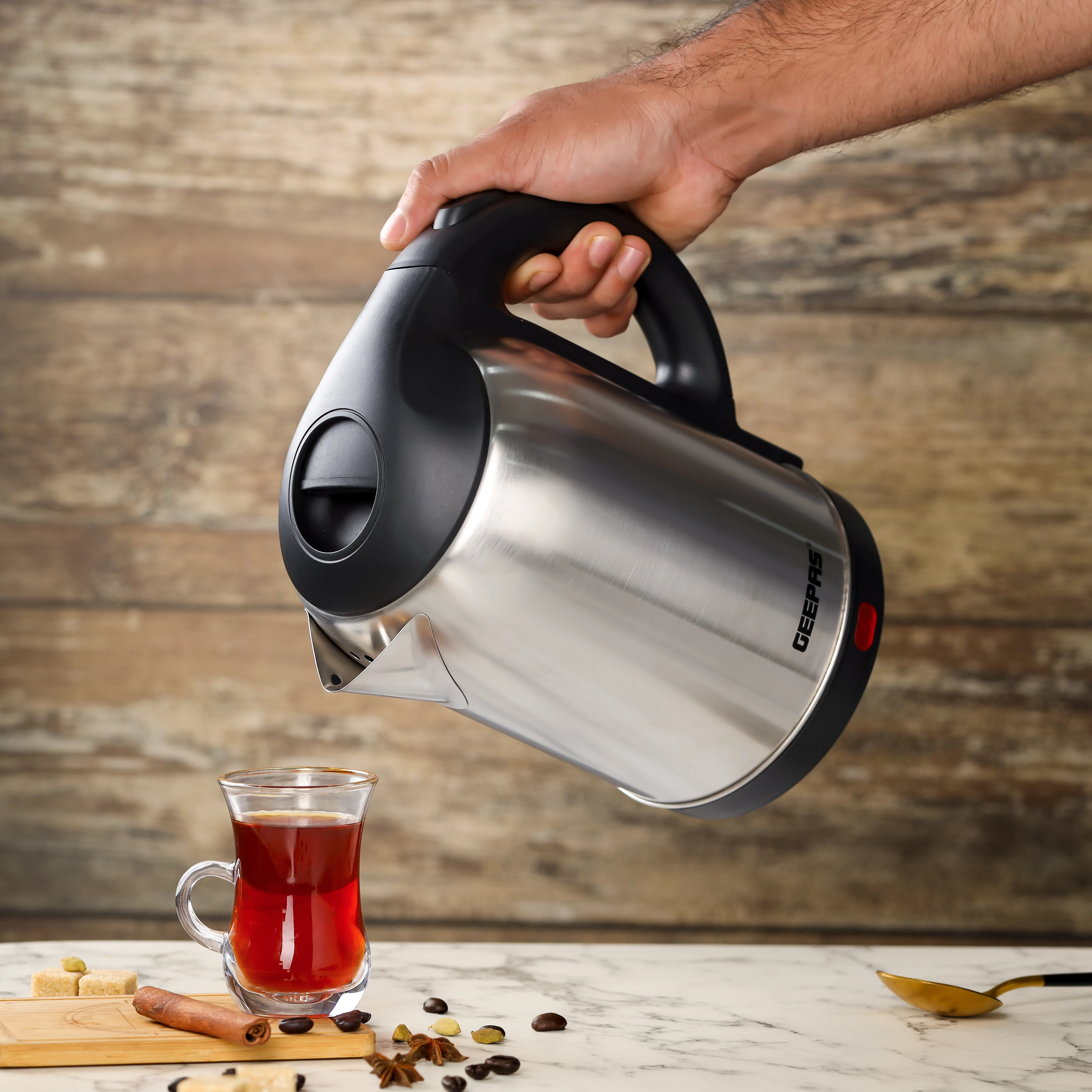 Geepas Stainless Steel Electric Kettle GK5466 | 2L Large Capacity| 1800W High Power Fast Boiling| Automatic Shut-Off| Boil-Dry Protection| Durable Design|2 Year Warranty - Image 3