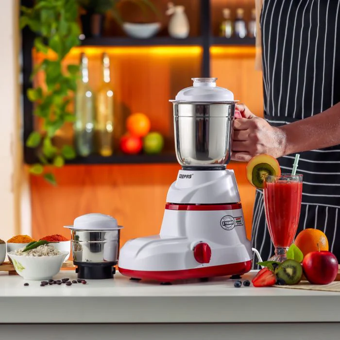 Geepas 2-IN-1 Mixer Grinder- GSB5446| 550W Powerful Motor with Stainless Steel Jars and Blades, Unbreakable Polycarbonate Jar Caps| Ergonomic Design, Overload Protector - Image 2