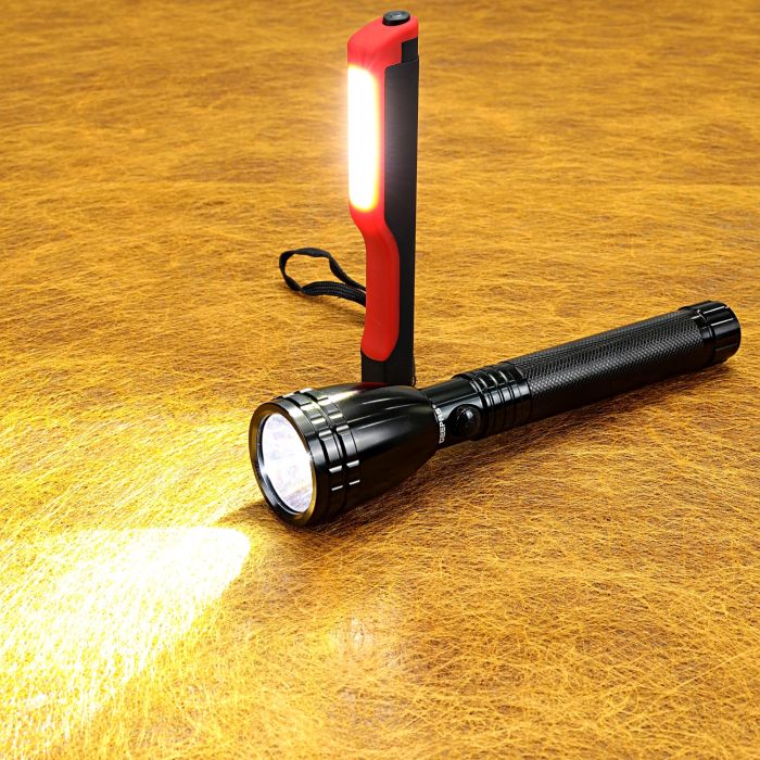 Geepas 2-in-1 Rechargeable Flashlight 236mm - Hyper-bright Cool White Terralux Power LED Rechargeable Battery up to 1500 Times with Highly Durable Waterproof Body | Ideal for Campaigning, Trekking, Cycling & Night Outings - Image 2