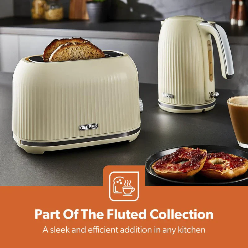 Geepas Fluted Bread Toaster GBT36558UK-CR – 2 Slice, 6 Browning Levels, Removable Crumb Tray, Defrost & Reheat, Ideal for All Bread Types, 2-Year Warranty, Cream - Image 5