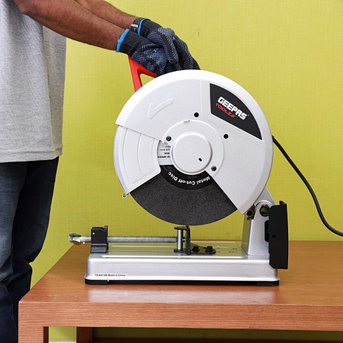 Geepas 2000W Circular Saw 355mm - Multi-Purpose Circular Saw, Bevel Angle Joint Cuts - Blade High Cutting Depth, Dust Extraction, Depth & Angle Adjustment | Ideal for Wood, Mild Steel & Plastic - Image 4