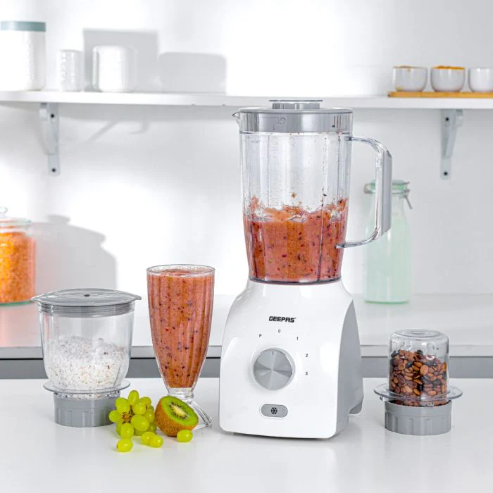 Geepas 3-in-1 Blender- GSB44034N/ 600 W, Powerful Motor with 3 Speed Setting and Pulse/ Transparent Jars with Stainless Steel Blade, Grinder, Chopper Attachment - Image 3