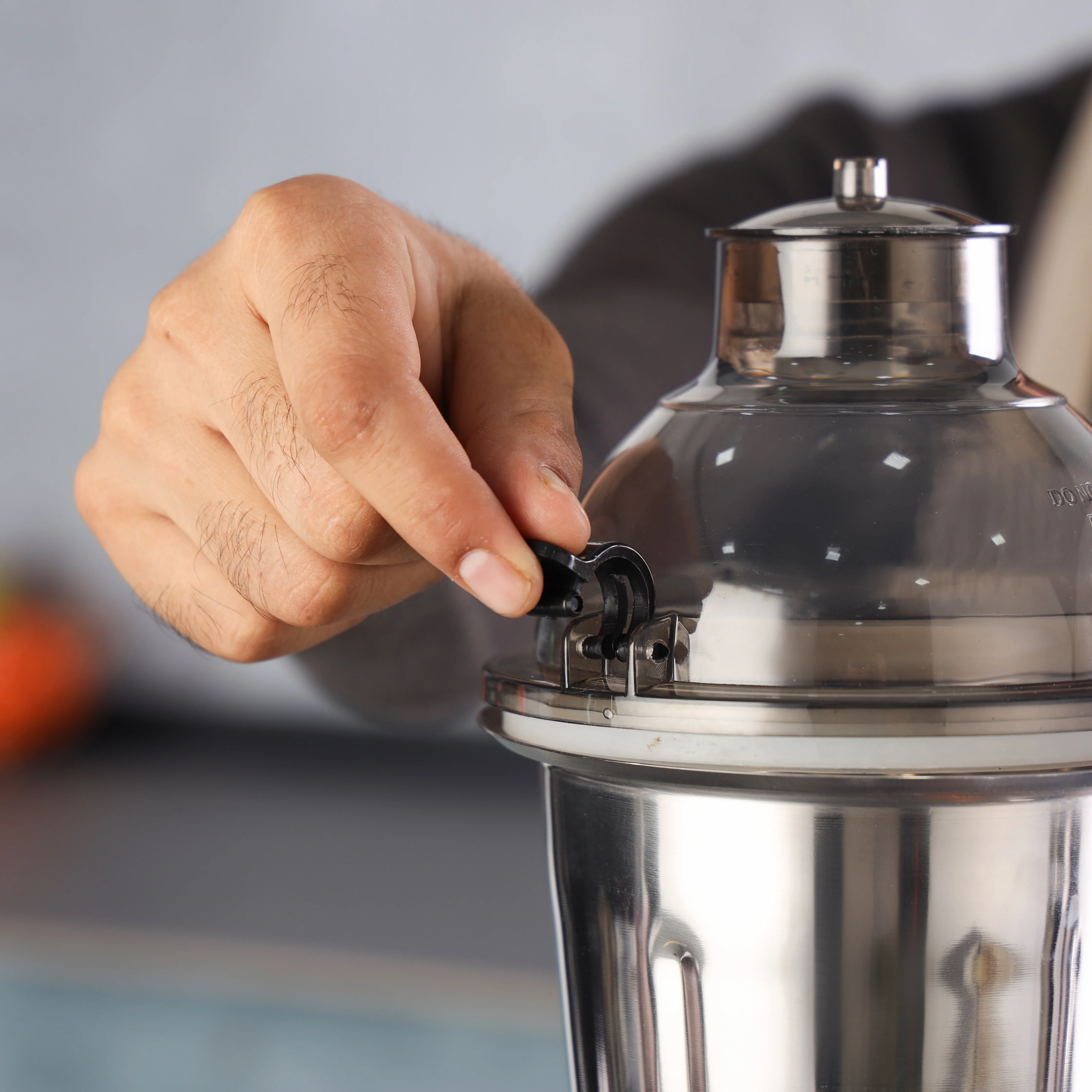 Geepas 3-in-1 Mixer Grinder- GSB5080S/ 750W / Stainless Steel Jars & Blades/ Unbreakable Jar Caps/ Fast Grinding / 3 Jars with 3 Speed Control / 2 Years Warranty - Image 5
