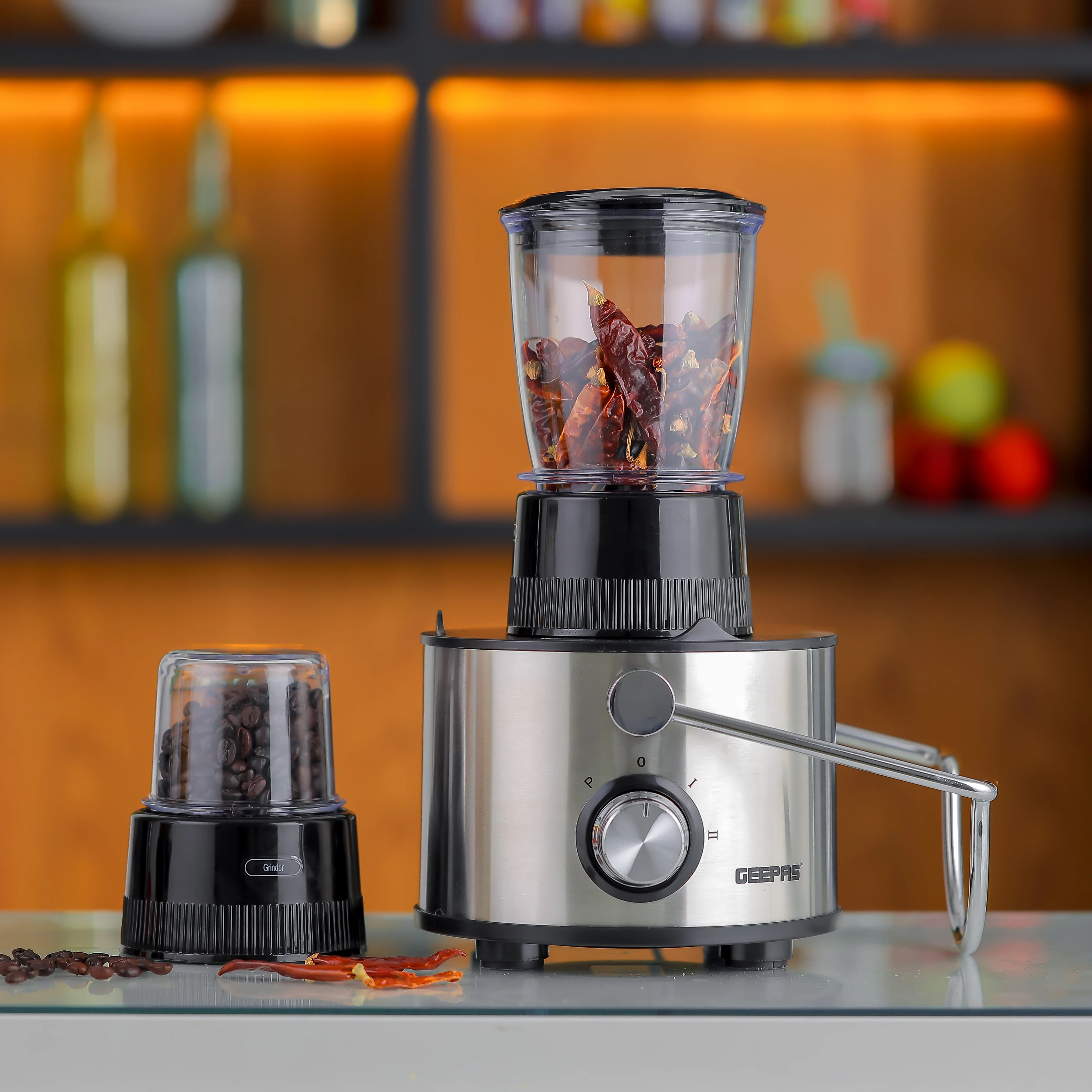 Geepas GSB44016 4-in-1 Stainless Steel Blender & Juice Extractor | 800W Motor | 2 Speed with Pulse | 2L Pulp Container | 1.1L Juice Cup | 1.5L Jar | 2 Years Warranty - Image 4