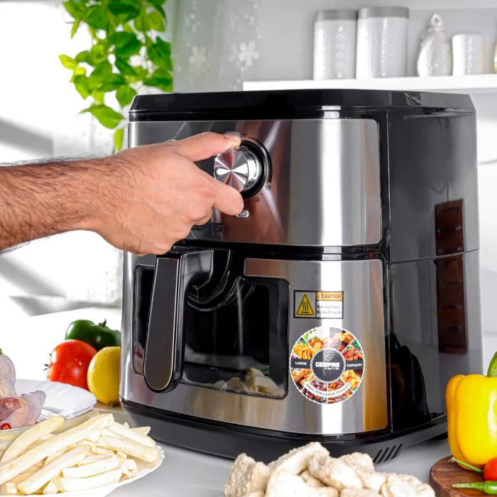 Geepas Air Fryer- GAF37542/ 9.2 L/  Vortex Frying Technology/ 1-30 Min Timer, Temperature 100-200 Degree Celsius/  View Glass Window / 2 Years Warranty, Black and Silver - Image 3