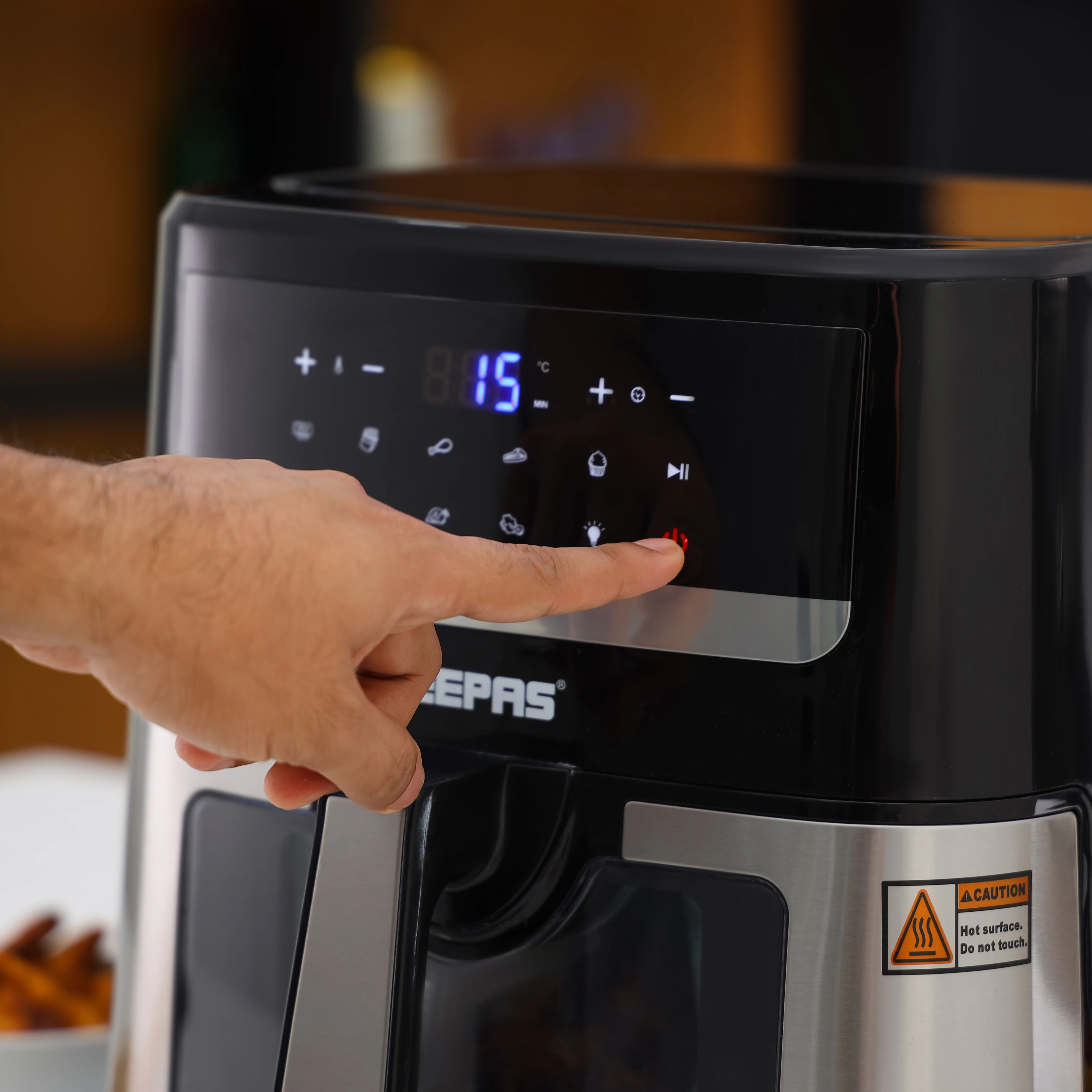 Geepas Double Heating Digital Air Fryer GAF37544 | 9.2L| Vortex Frying Technology| Digital Display| 1–60 Min Timer| 50–200°C| 9 Preset Programs|2 Years Warranty - Image 3