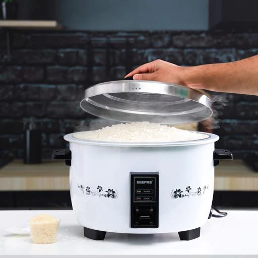 Geepas Commercial Rice Cooker GRC4321 – 4.2L Capacity | 1600W Power| Durable Construction, Includes Cook & Keep Warm Functions |Stainless Steel Lid | 2 Years Warranty - Image 4