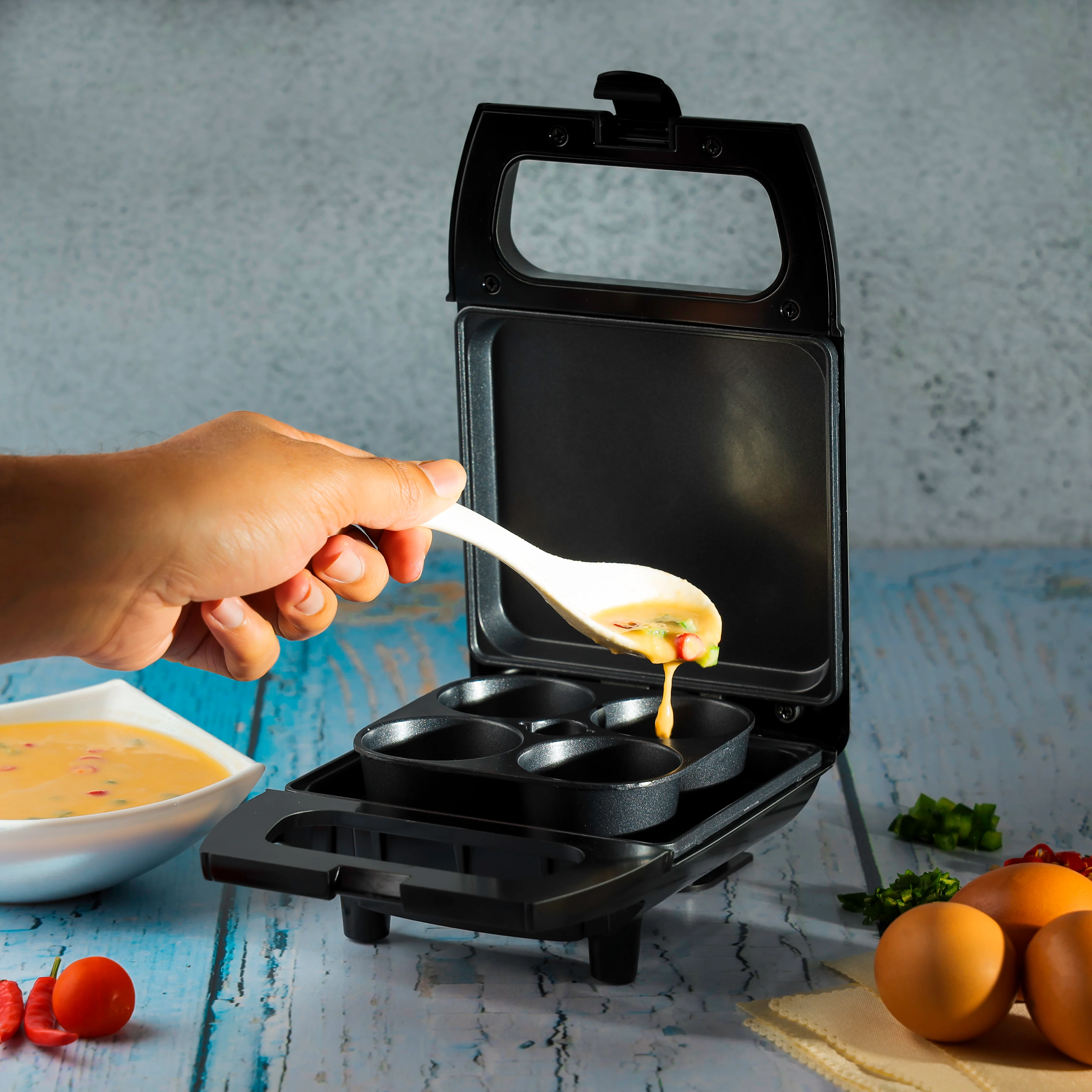 Geepas Egg Bite Maker GEM63049 | 600W Powerful Motor | Non-Stick Cooking Plates | Prepare 4 Egg Bites at a Time | Quick, Easy & Healthy Breakfast Maker for Home Use - Image 5
