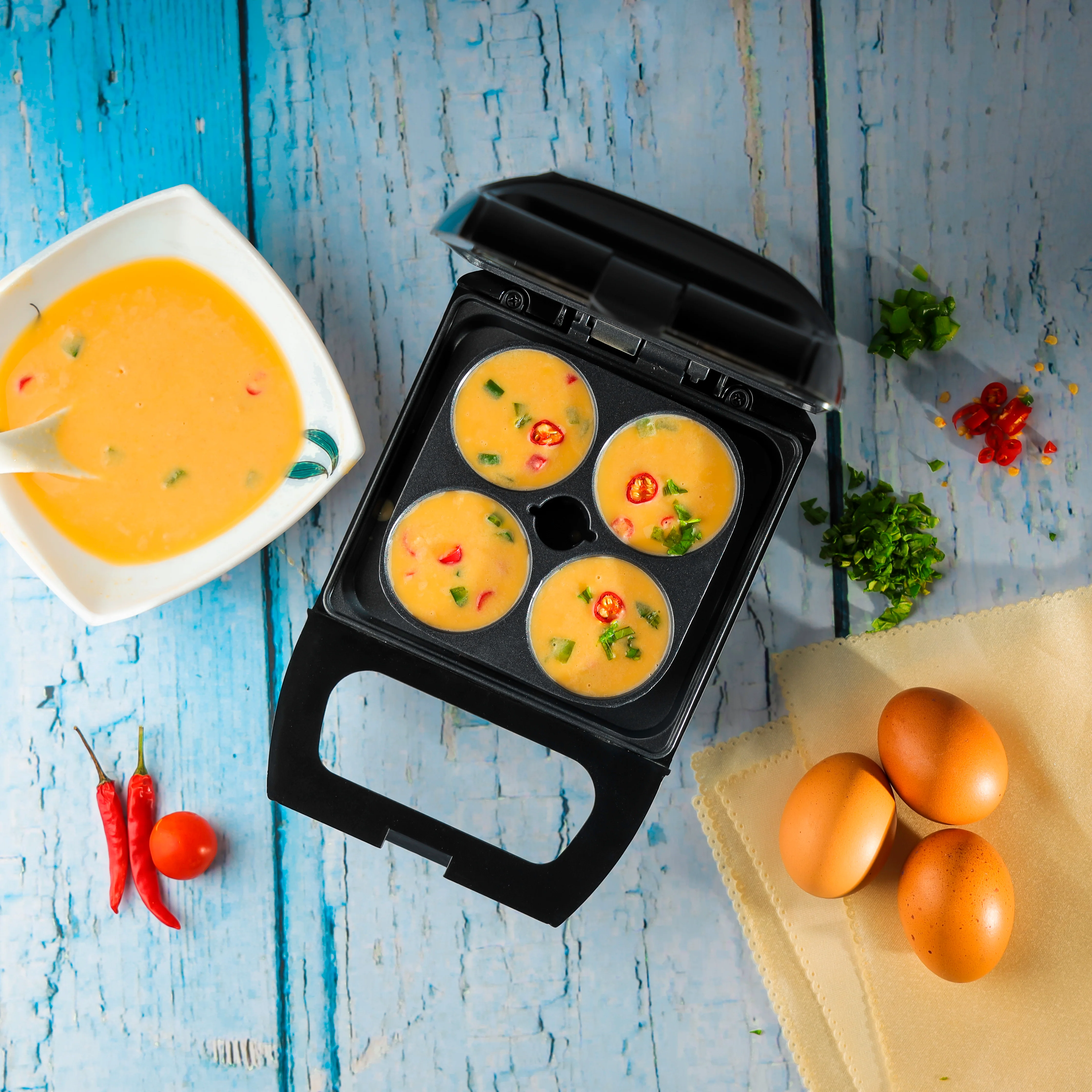 Geepas Egg Bite Maker GEM63049 | 600W Powerful Motor | Non-Stick Cooking Plates | Prepare 4 Egg Bites at a Time | Quick, Easy & Healthy Breakfast Maker for Home Use - Image 7