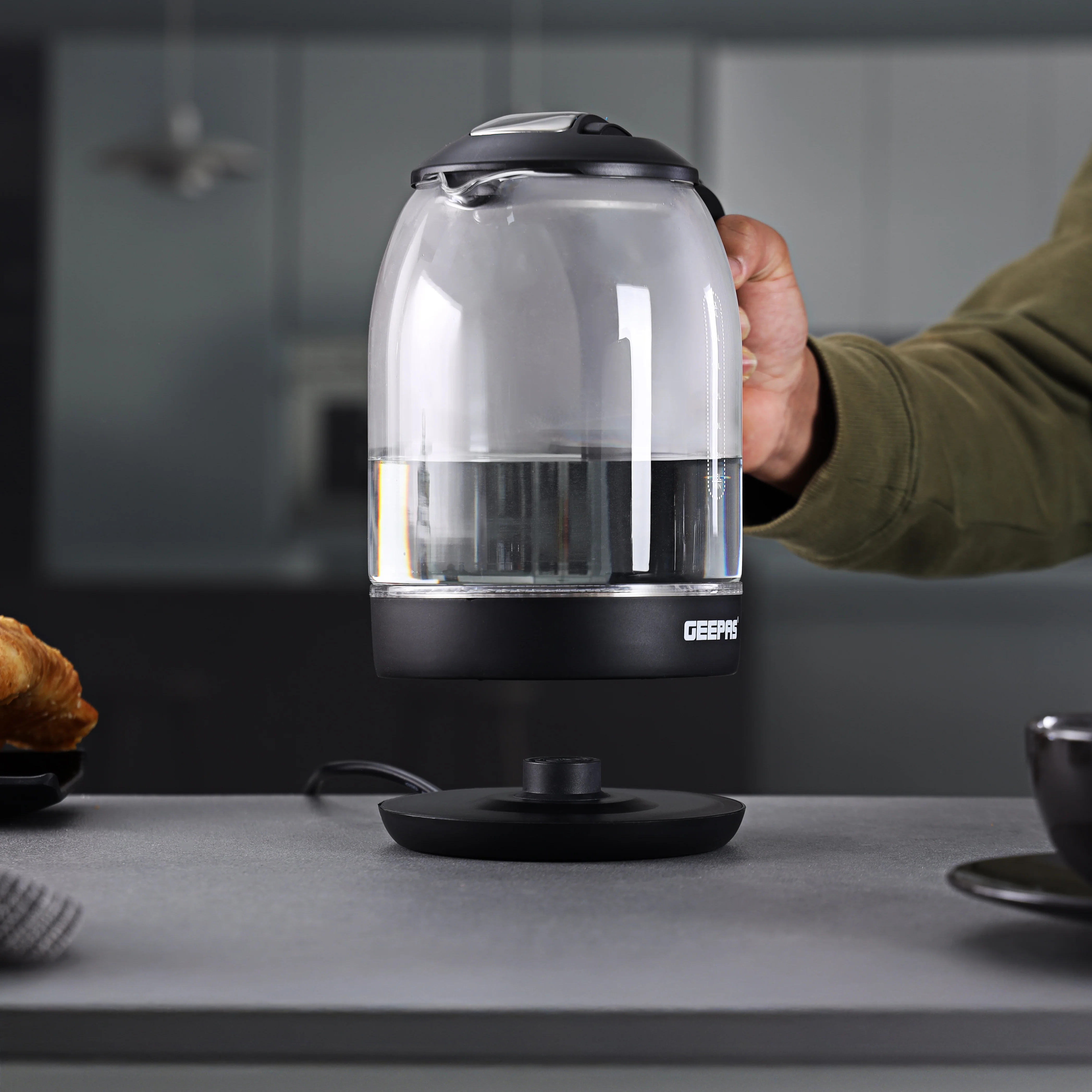 Geepas Electric Kettle - Glass Body| Boil Dry Protection & Auto Shut Off | Heats up Quickly & Easily | Boiler for Hot Water| Tea & Coffee Maker | 1.8L| 2 Years Warranty - Image 4
