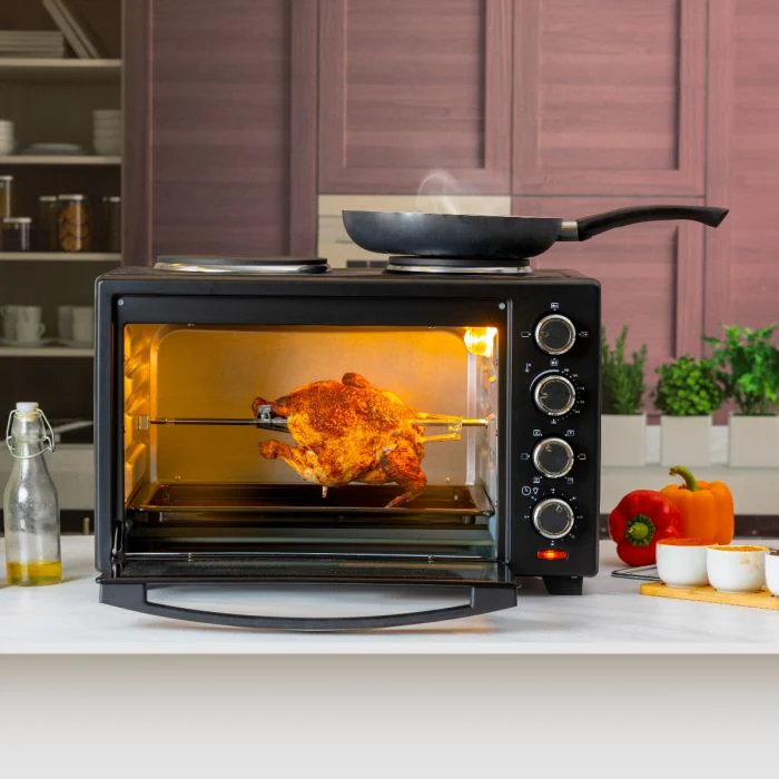 Geepas Electric Oven GO34052 | 38L Capacity | 1600W Power with Dual Hot Plate | Convection & Rotisserie Function | Adjustable Temperature Control |  Efficient Design - Image 3