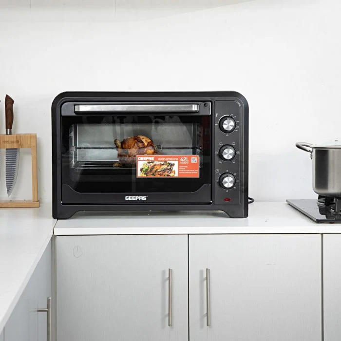 Geepas Electric Oven with Rotisserie GO4450 | 42L Capacity| 2000W Power| 60 Minutes Timer| Adjustable Temperature Control| Multi-Cooking Functions | 2 Years Warranty - Image 2