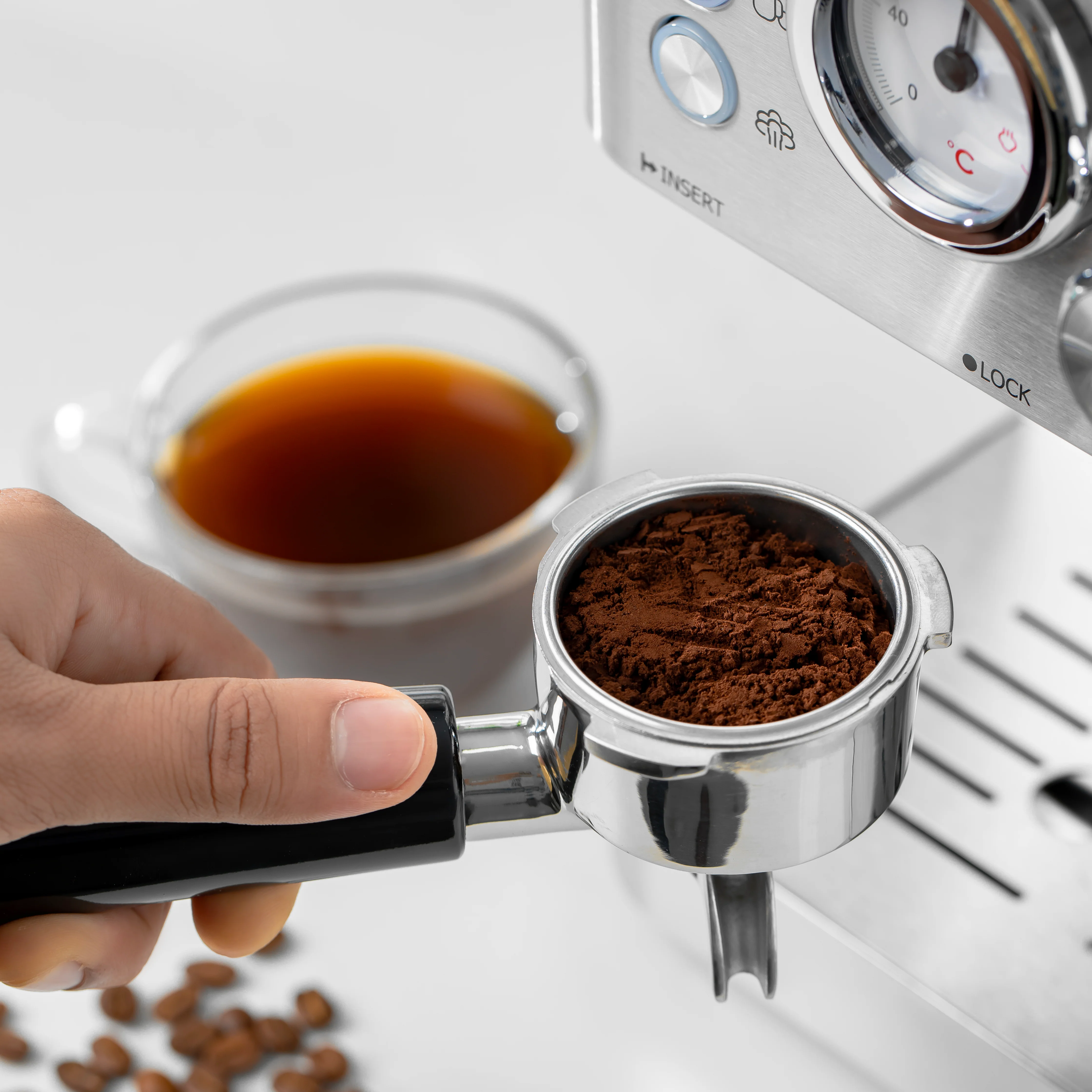 Geepas GCM1523SS Espresso & Cappuccino Coffee Machine | 20 Bar High-Pressure Pump| 1.8L  Water Tank| Frothing System| Dual Filter | G23 Platinum Series| 2 Years Warranty - Image 6