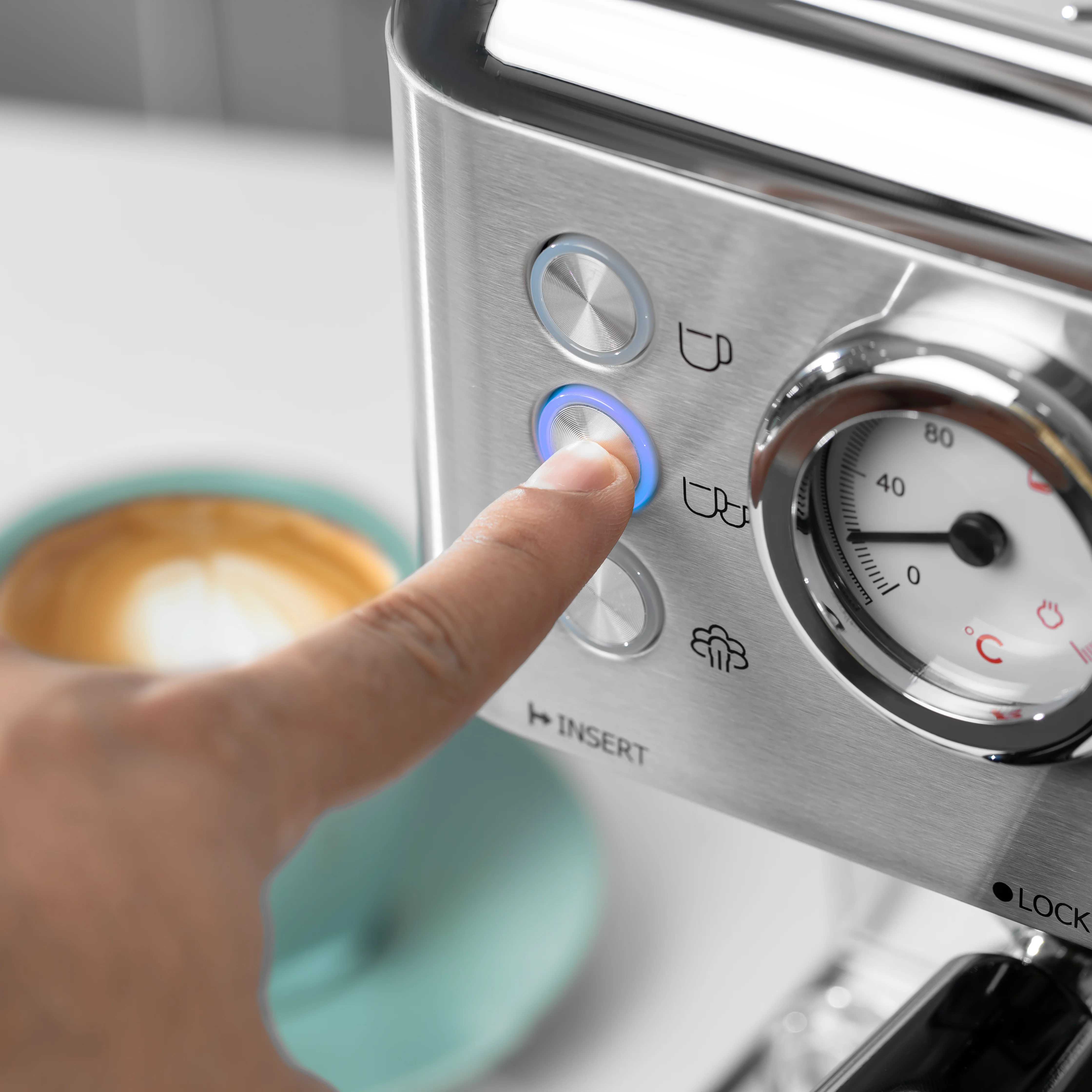 Geepas GCM1523SS Espresso & Cappuccino Coffee Machine | 20 Bar High-Pressure Pump| 1.8L  Water Tank| Frothing System| Dual Filter | G23 Platinum Series| 2 Years Warranty - Image 7