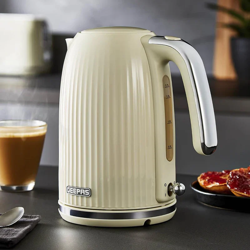 Geepas 1.7L Fluted Jug Kettle GK38068UK-CR | 360° Rotation, Boil-Dry Protection, Auto Cut-Off | For Water, Milk, Tea | Removable Filter | Cream, 2-Year Warranty - Image 2