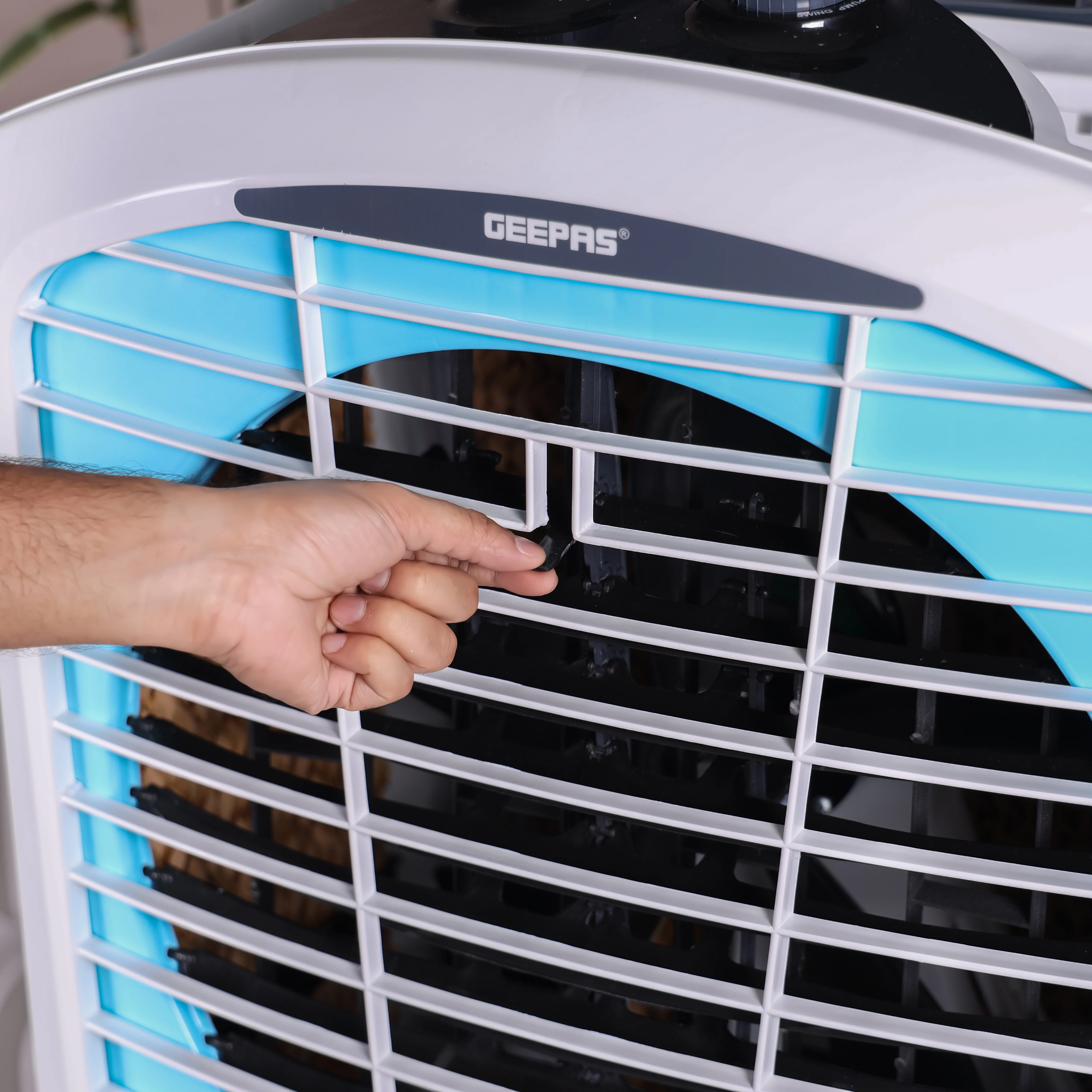 Geepas GAC1519H1 Desert Air Cooler | 100L Water Tank Capacity | 3-Side Honeycomb Pads, Bacteria Shield Technology|  Powerful Airflow & Rust-Free Body| 2 Years Warranty - Image 4
