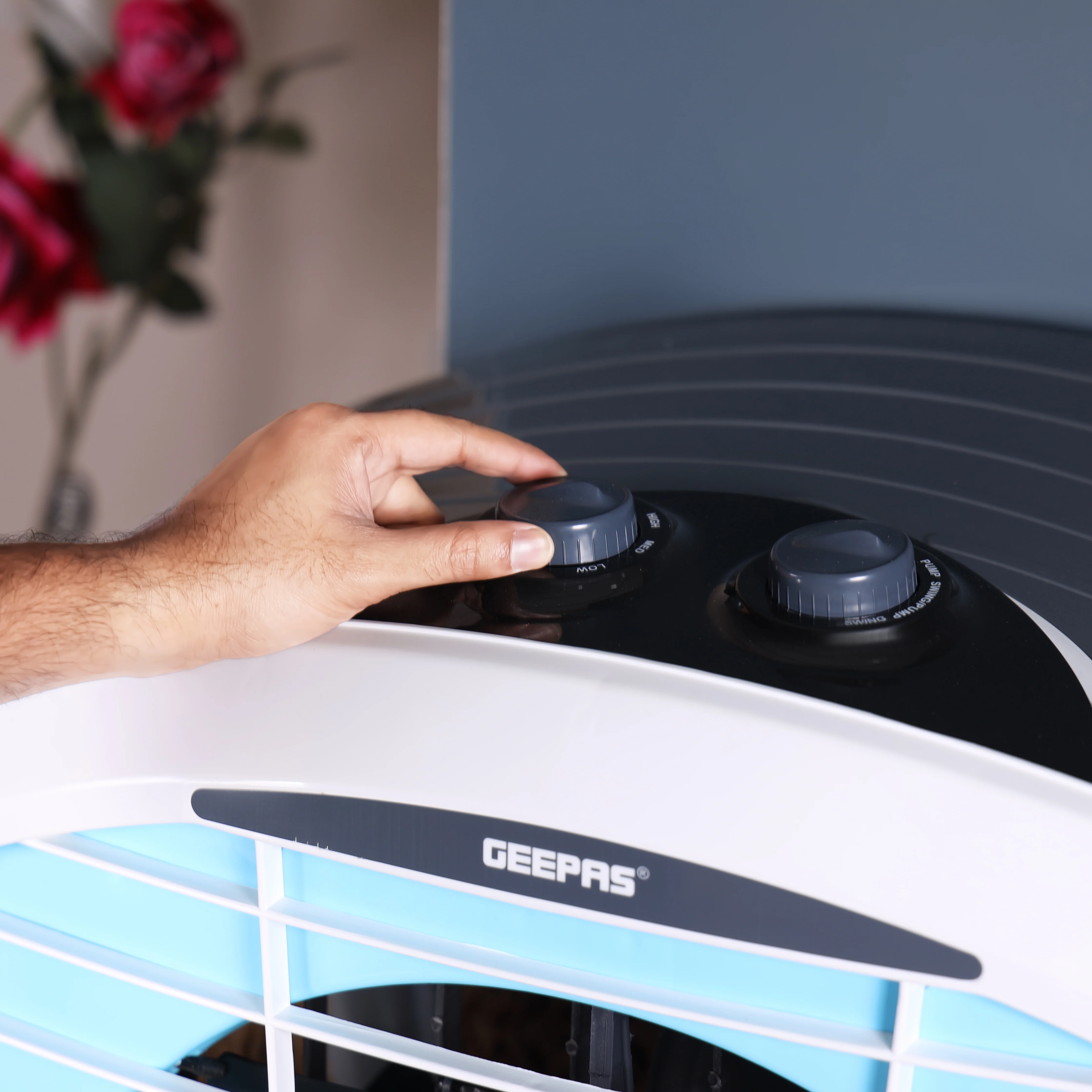 Geepas GAC1519H1 Desert Air Cooler | 100L Water Tank Capacity | 3-Side Honeycomb Pads, Bacteria Shield Technology|  Powerful Airflow & Rust-Free Body| 2 Years Warranty - Image 6