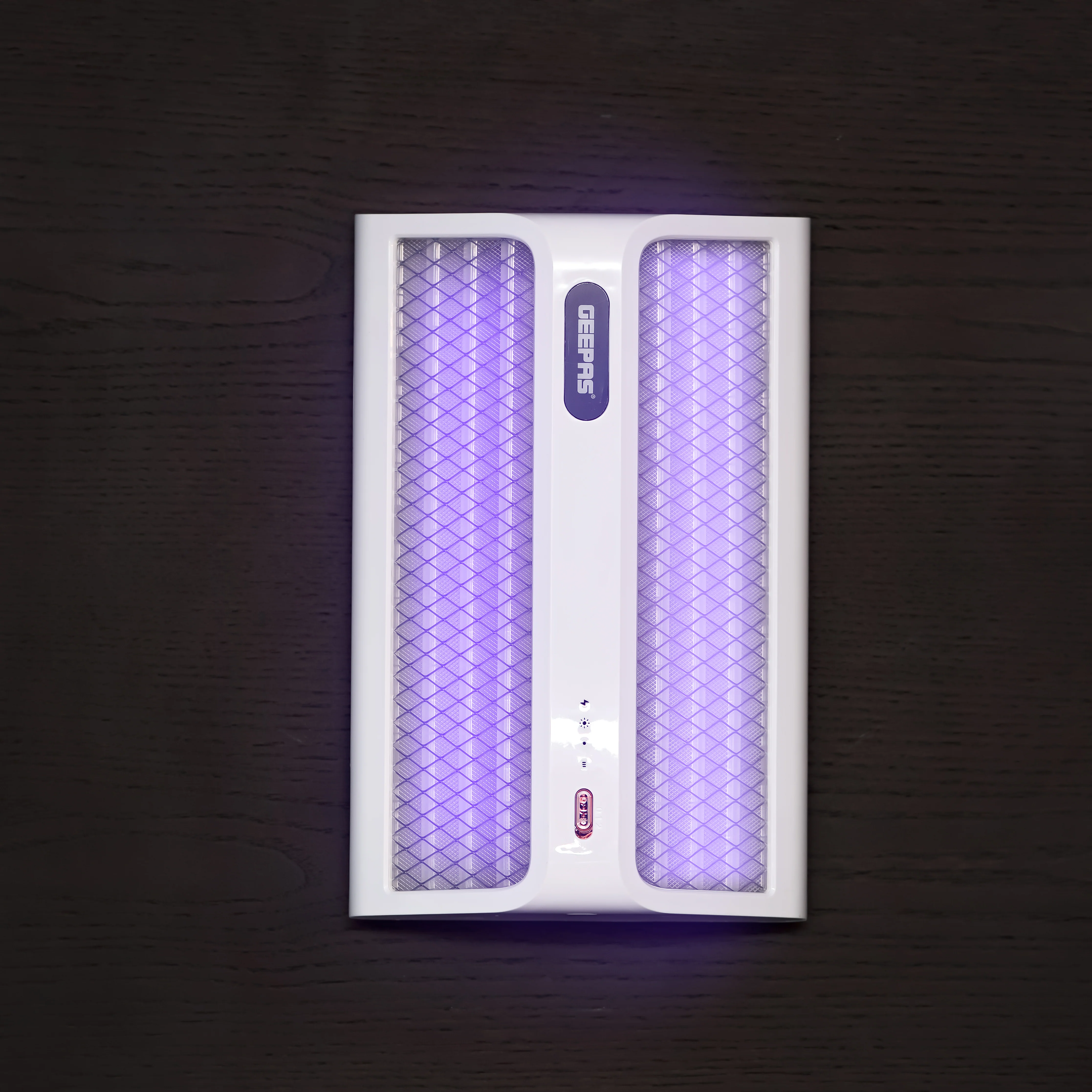 Geepas Rechargeable Mosquito Killer GBK25606 | Dual-Sided Bug & Pest Killer with Protective Net, Auto Voltage Regulation, Low Power Consumption, White, 2-Year Warranty - Image 3