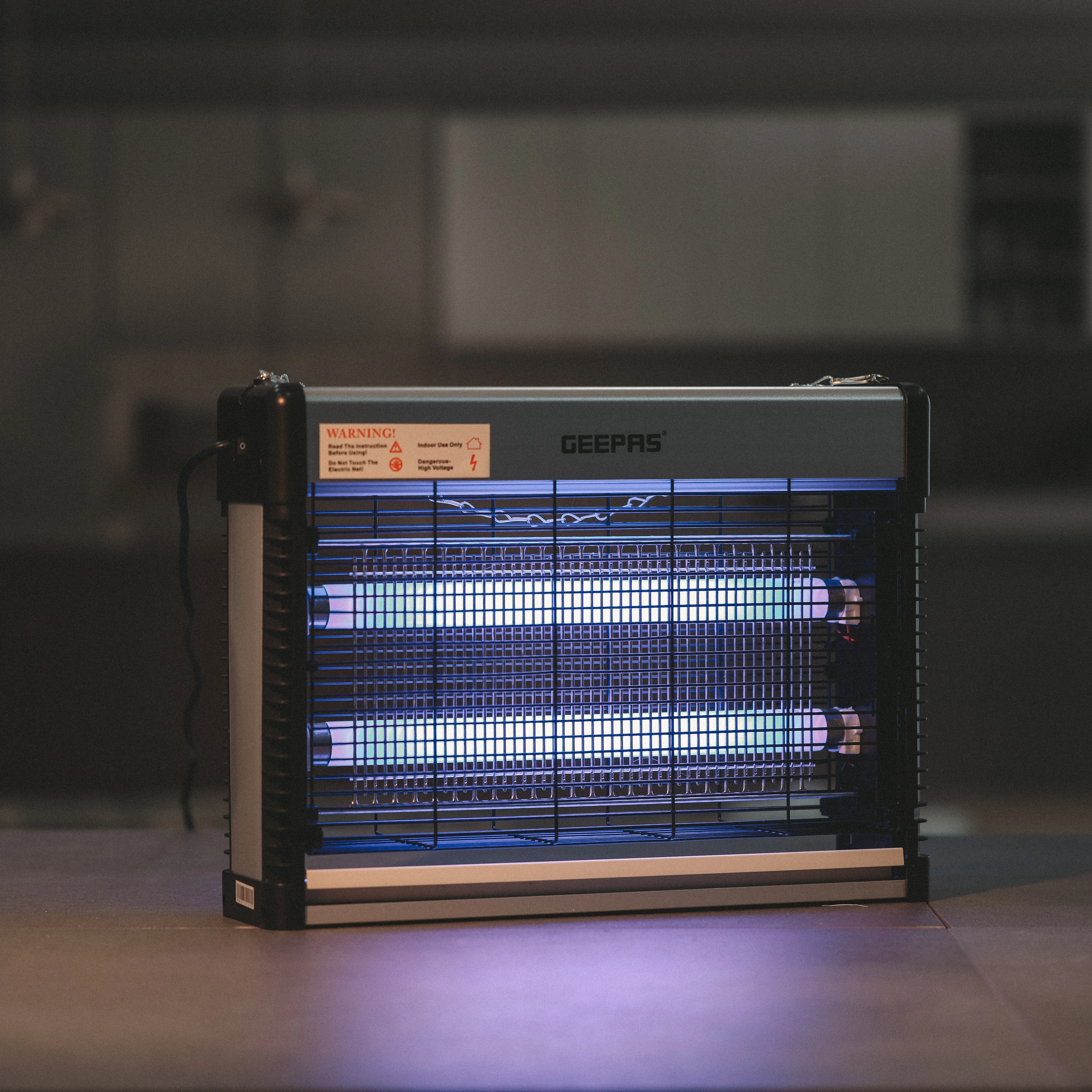Geepas GBK25615 Electric Insect Killer | 20W UV Tube for Mosquito & Fly Control | Chemical-Free & Odorless Operation |  Energy Efficient Design |  2 Years Warranty - Image 3