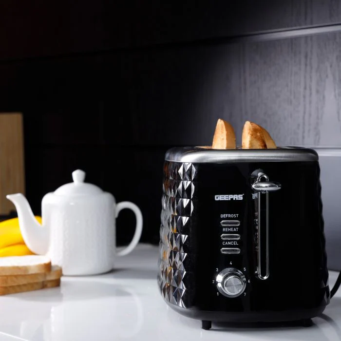 Geepas GBT36536 2-Slice Bread Toaster | 850W Power | 7 Adjustable Browning Levels | Cancel, Defrost & Reheat Functions | Removable Crumb Tray | Cool-Touch Housing - Image 3