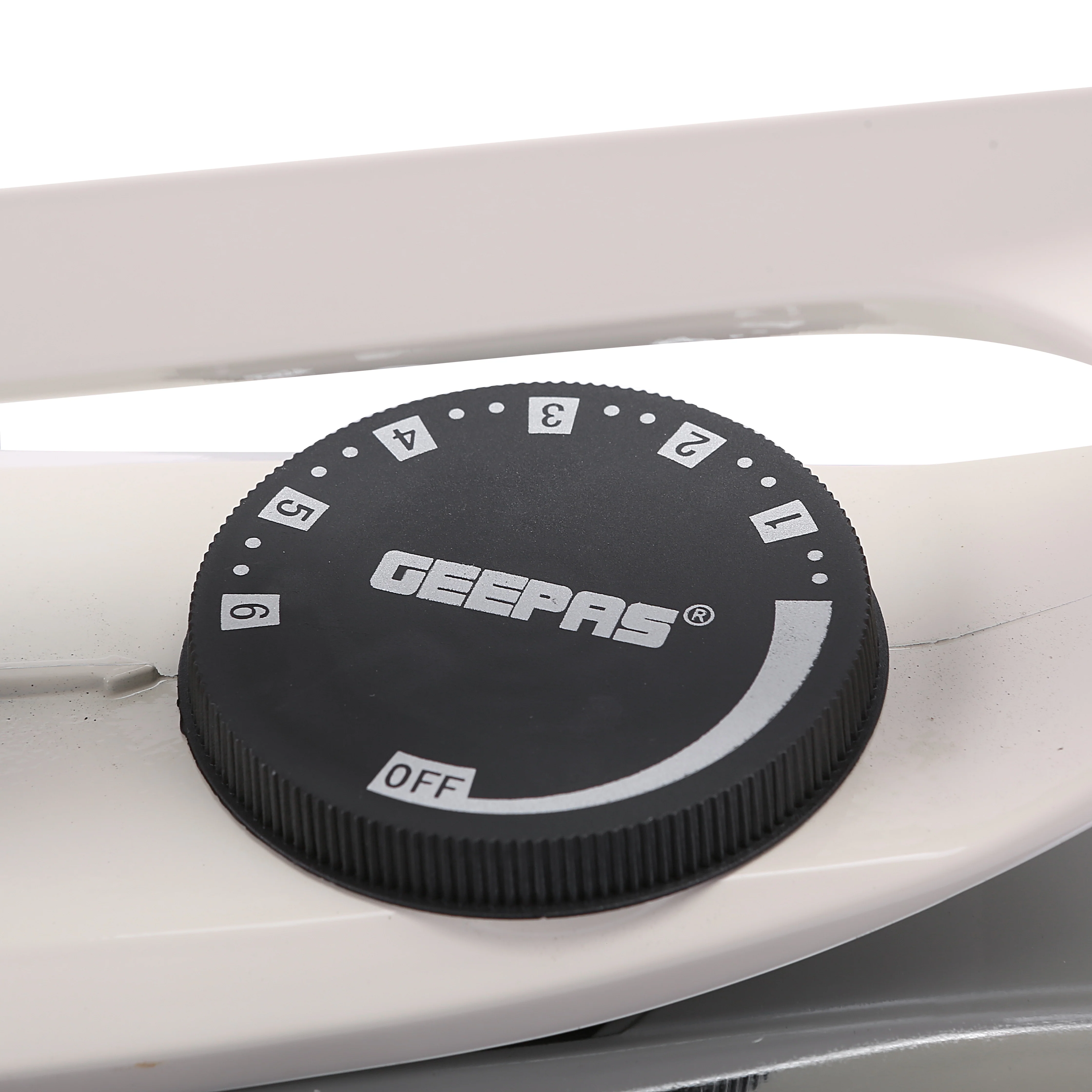 Geepas GDI7729 Automatic Dry Iron | 1000-1200W Power | Non-Stick Golden Teflon Soleplate | Adjustable Temperature Control | Overheat Protection |  2-Years Warranty - Image 5