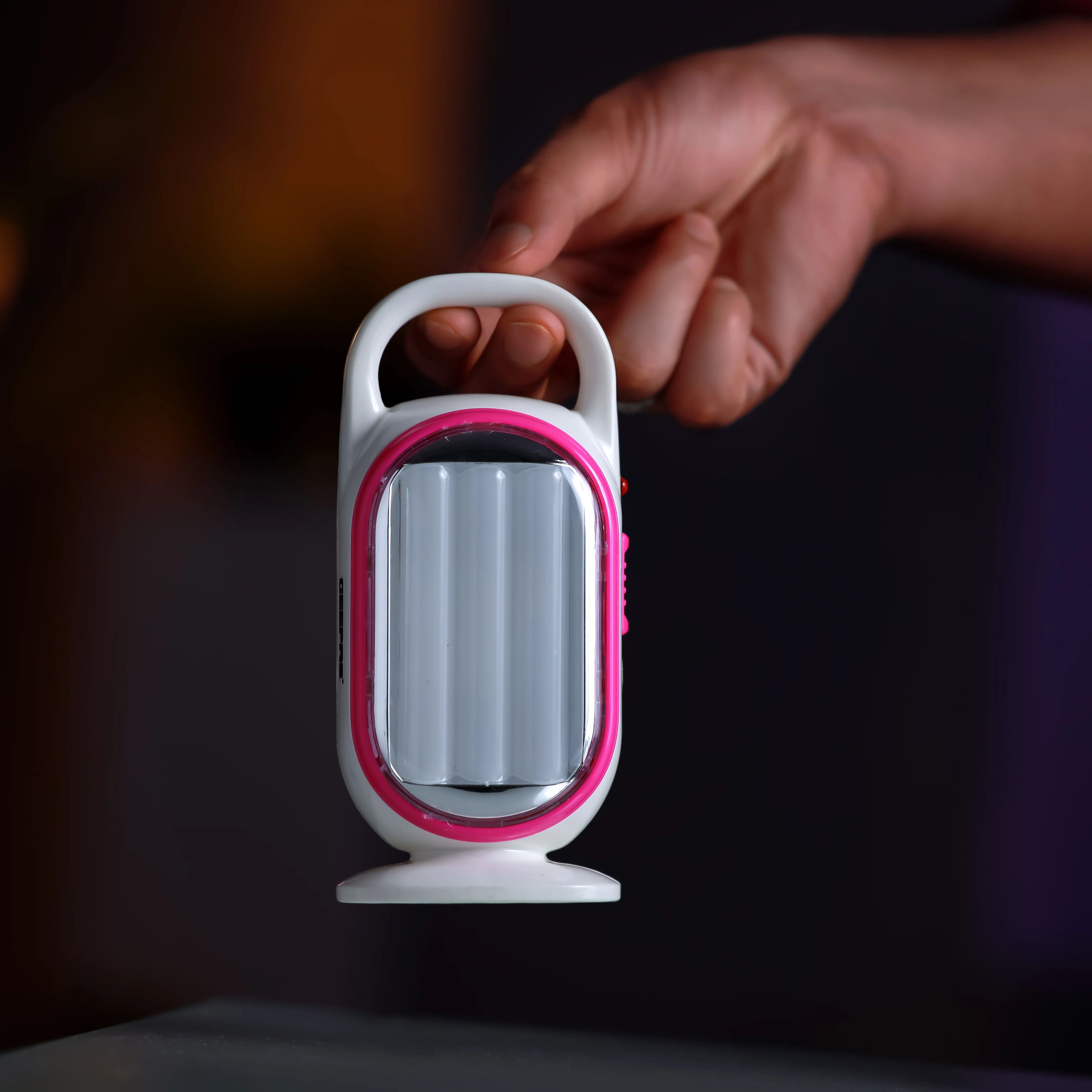 Geepas LED Emergency Lantern- GE53037| Energy Efficient Design, 27 Pieces Hi-Power LEDs, 5 Hours Working| Compact, Light-Weight Design| | Pink and White, 2 Years Warranty - Image 3