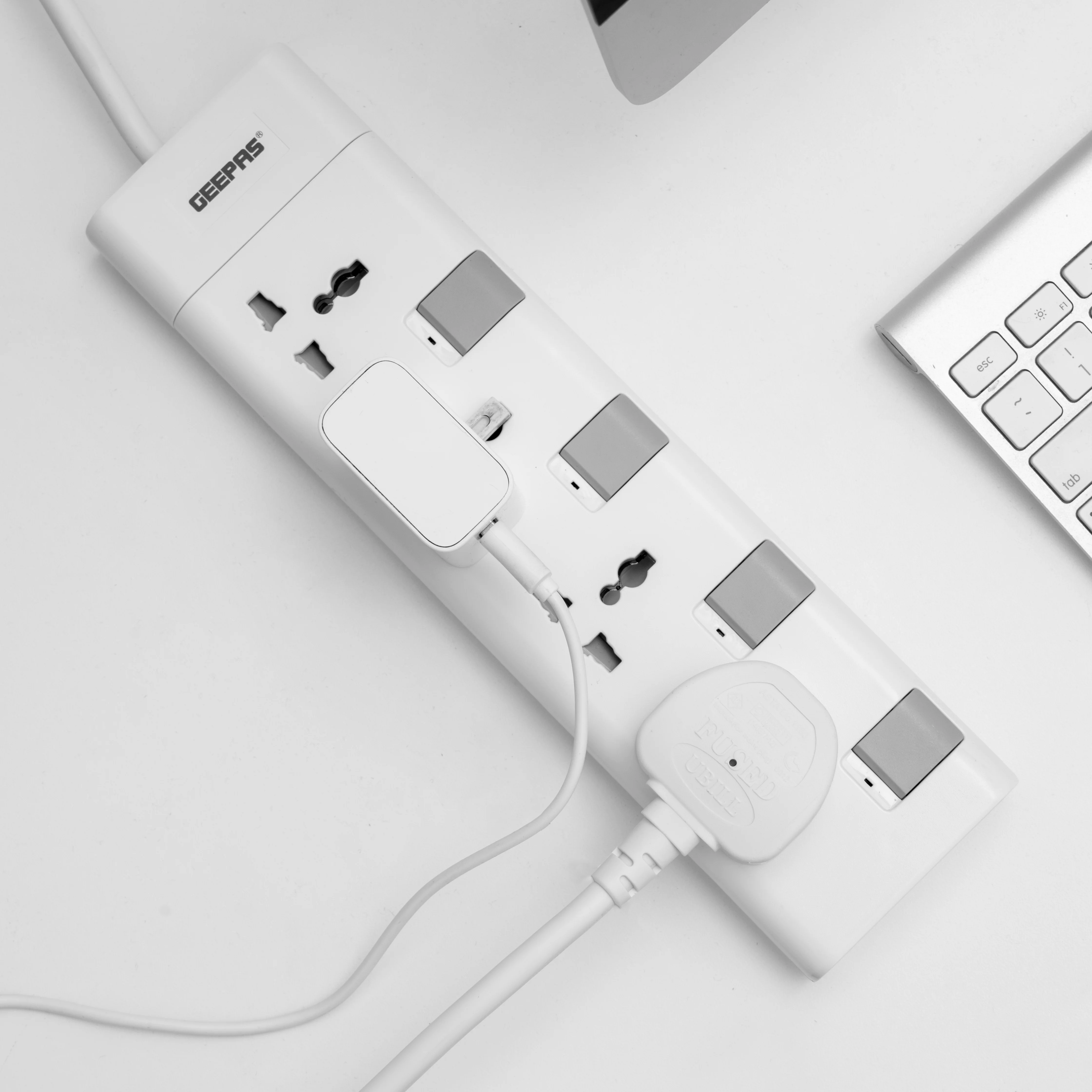 Geepas GES4091 4-Way Extension Socket with Individual Switches | 3m Heavy-Duty Power Cord | 13A Rated Power | Fireproof Body | UK Standard Plug for Home & Office Use - Image 3