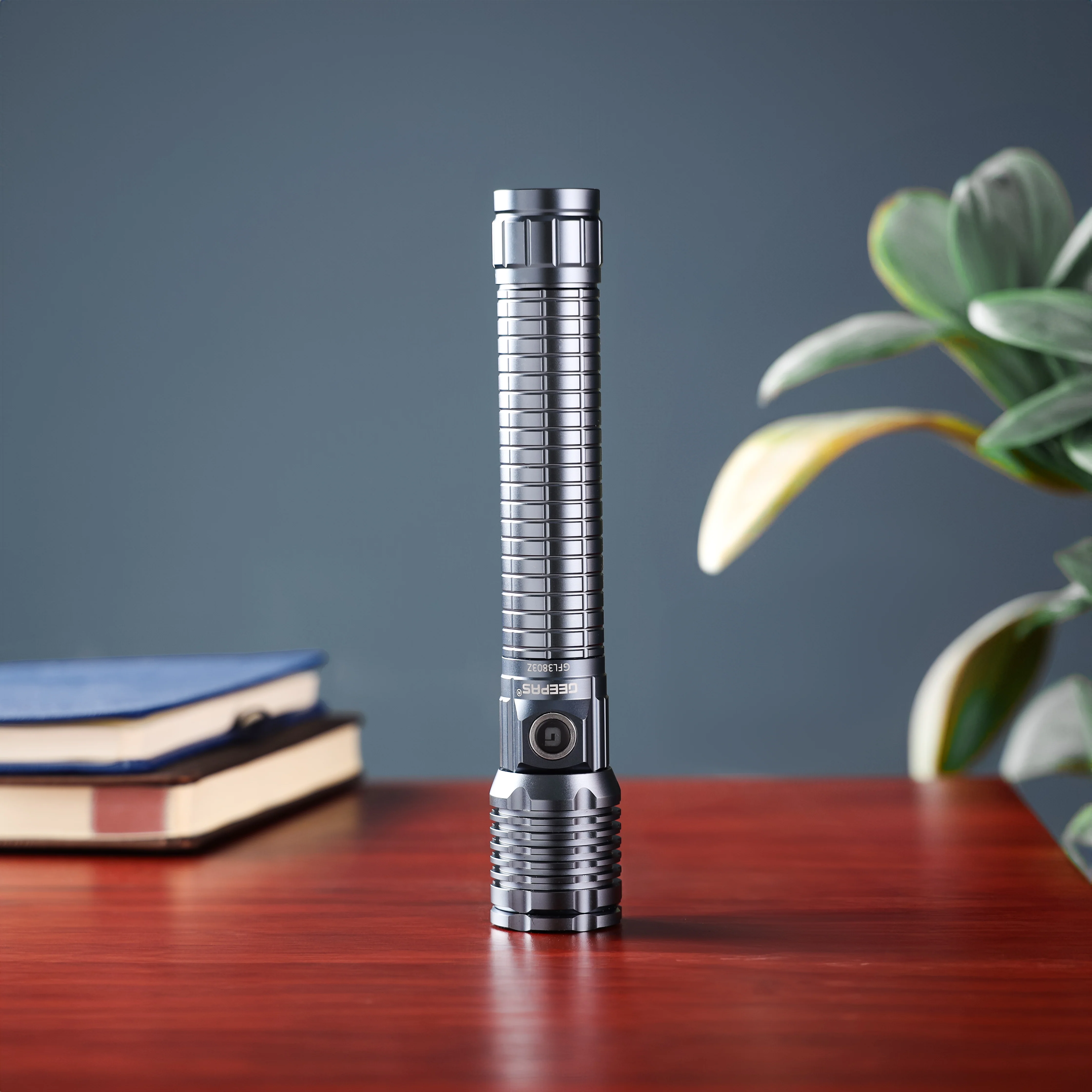 Geepas Zoomable LED Flashlight GFL3803Z|25W High-Power LEDs, 10H Backup, Type-C Charging, Durable Aluminum Alloy Housing|Ideal for Indoor & Outdoor Use |Lifetime Warranty - Image 2