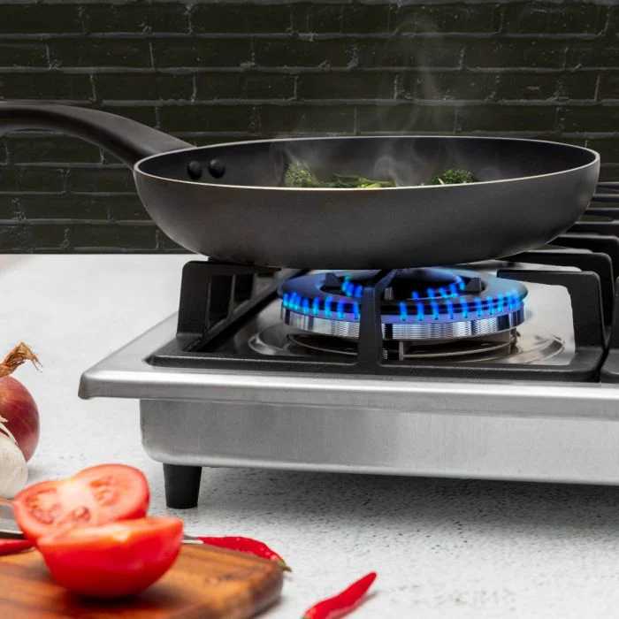 Geepas GGC31035 Stainless Steel Built-In Gas Hob | Italian Design Burners with Auto Ignition | Cast Iron Pan Support | Strong Stainless Steel Body | 2 Years Warranty - Image 4