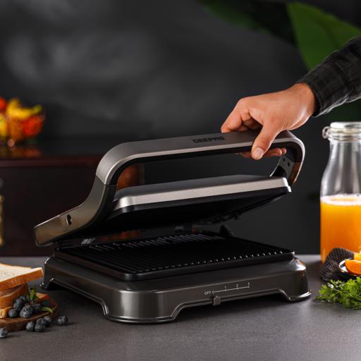 Geepas GGM36539 Grill Maker | 2000W | Stainless Steel Electric Grill with Adjustable Temperature Control| Non-Stick Plates| Drip Tray| Quick Heating| 2 Years Warranty - Image 4