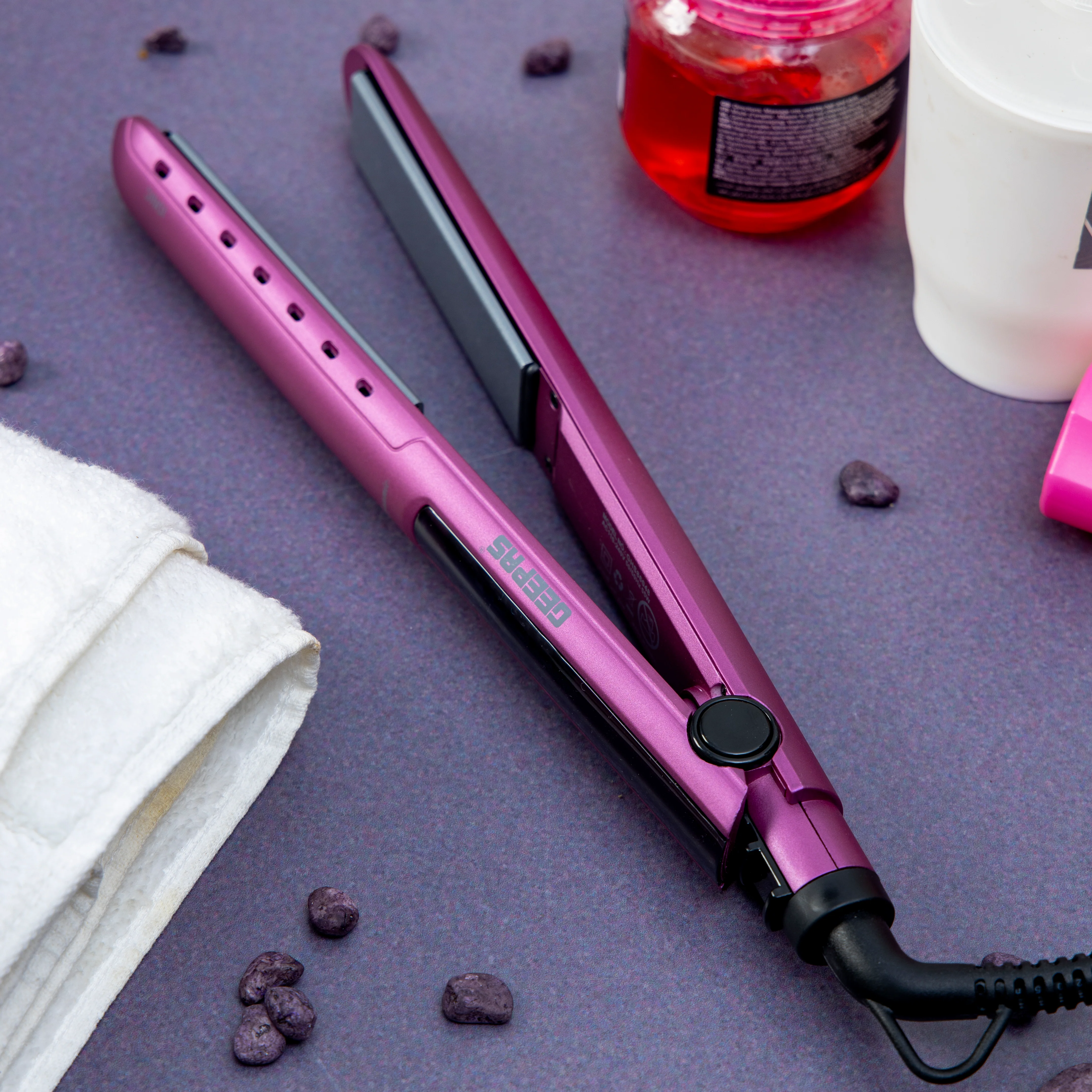 Geepas GHS86048 Easy-Pro 230 Hair Straightener | Ceramic Floating Plates | Fast Heating| Adjustable Temperature | Smooth & Frizz-Free Styling | 2-Year Warranty - Image 2