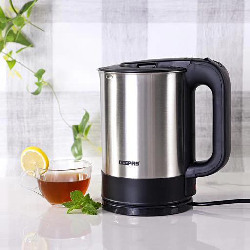 Geepas GK174 Stainless Steel Electric Kettle | 1.7L Capacity | 2200W Fast Boil | Auto Shut-Off| Boil Dry Protection| Stainless Steel Body| Safe Design | 2 Years Warranty - Image 3