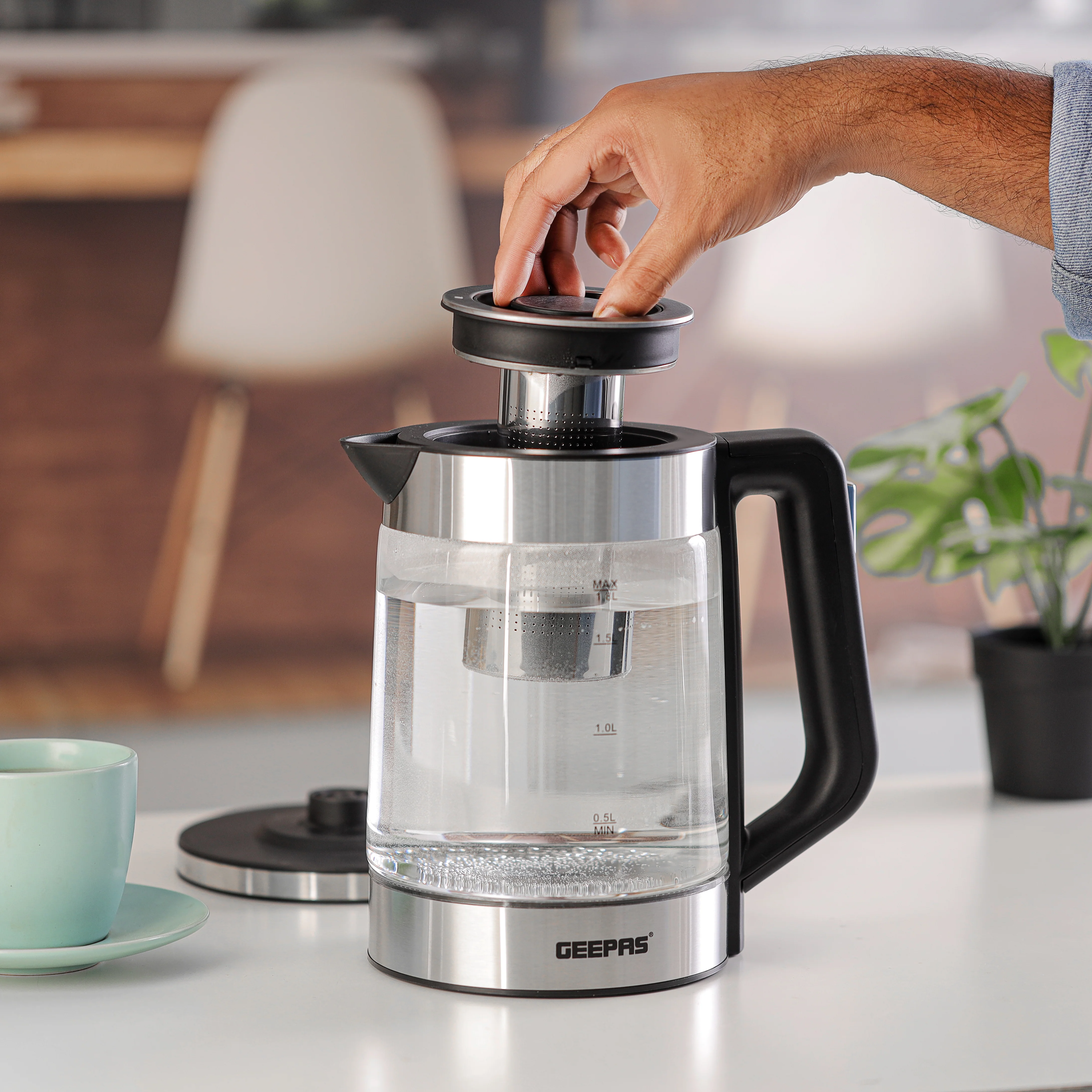 Geepas GK38049 1.8L Electric Glass Kettle | Powerful 2200W Fast-Boil Design | S/S Tea Filter| LED Illumination| Automatic Shut-Off| Boil Dry Protection & Durable  Body - Image 3