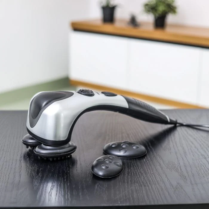 Geepas GM86044 Double Head Massager | Variable Speed| 3 Massage Heads| Heat Therapy | Ergonomic Handle | Muscle Pain Relief | Lightweight Design | 2 Years Warranty - Image 4