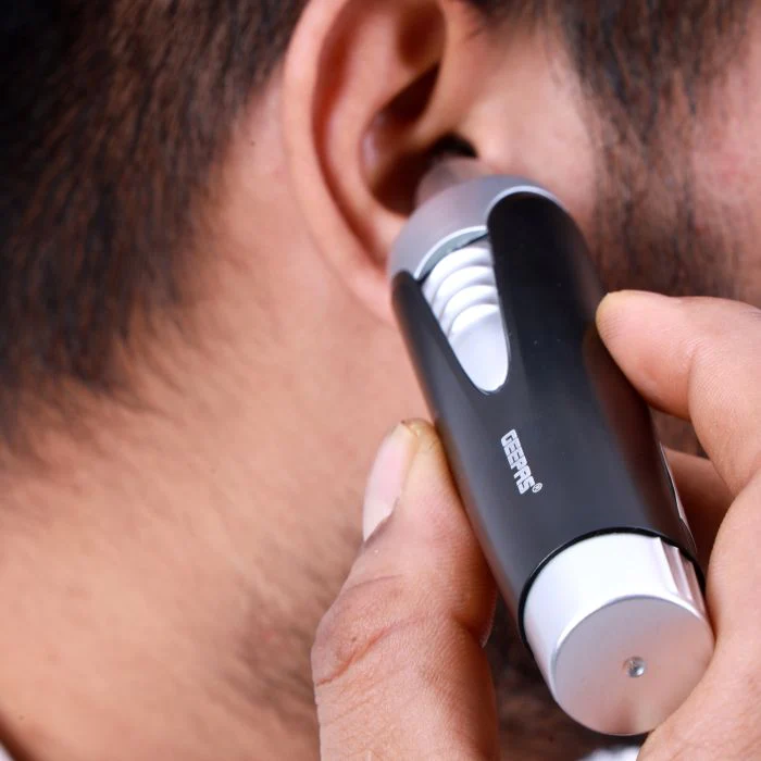 Geepas GNT8651 Nose & Ear Trimmer | Precision Cutting System | Wet & Dry Use| Battery Operated| Protective Cap & Cleaning Brush | Compact Design for Gentle Grooming - Image 5