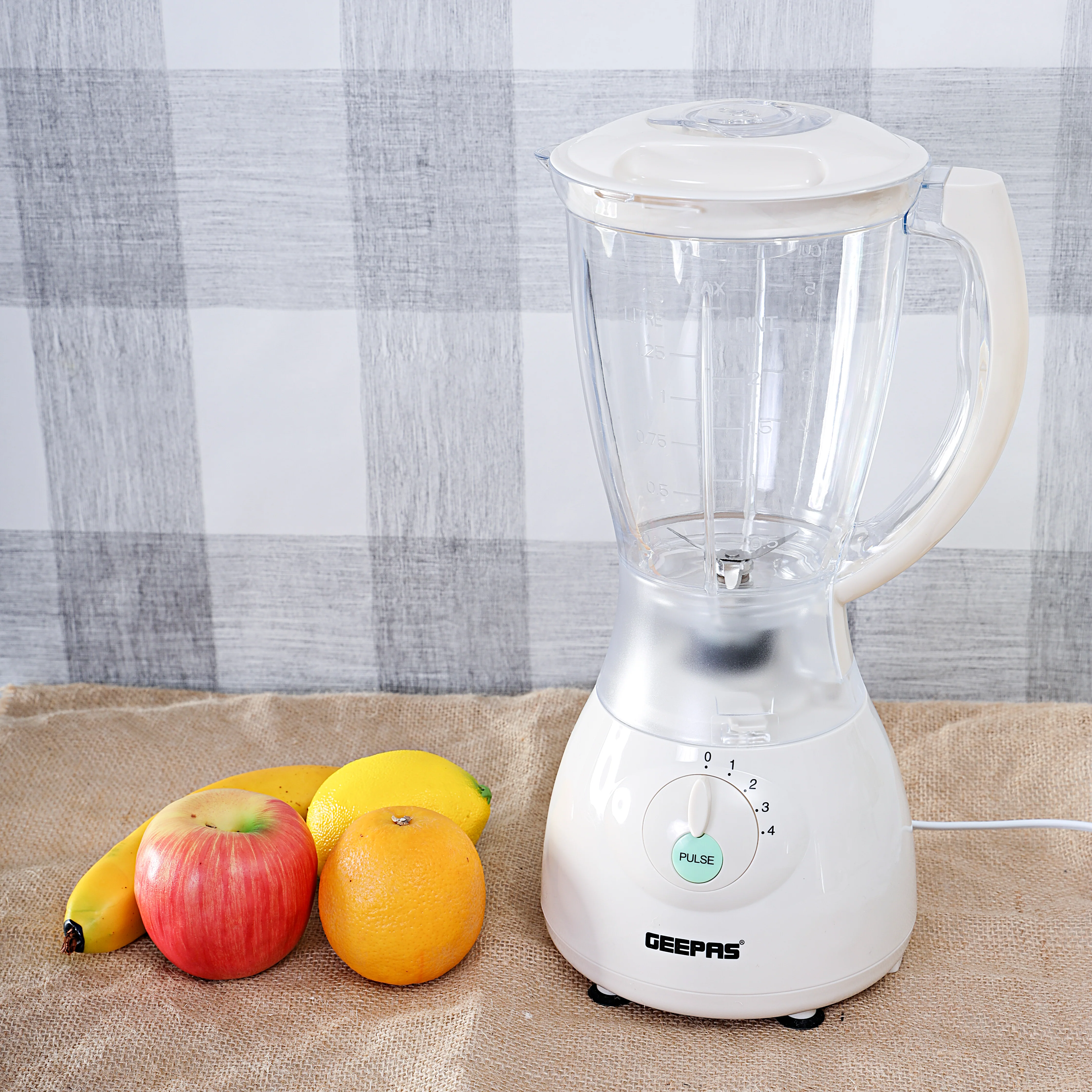 Geepas GSB5484 2-in-1 Blender | 400W| Overheat Protection | 1.5L Capacity Jar & Coffee Grinder| Stainless Steel Blades| 4-Speed Control |Pulse Function| 2 Years Warranty - Image 2