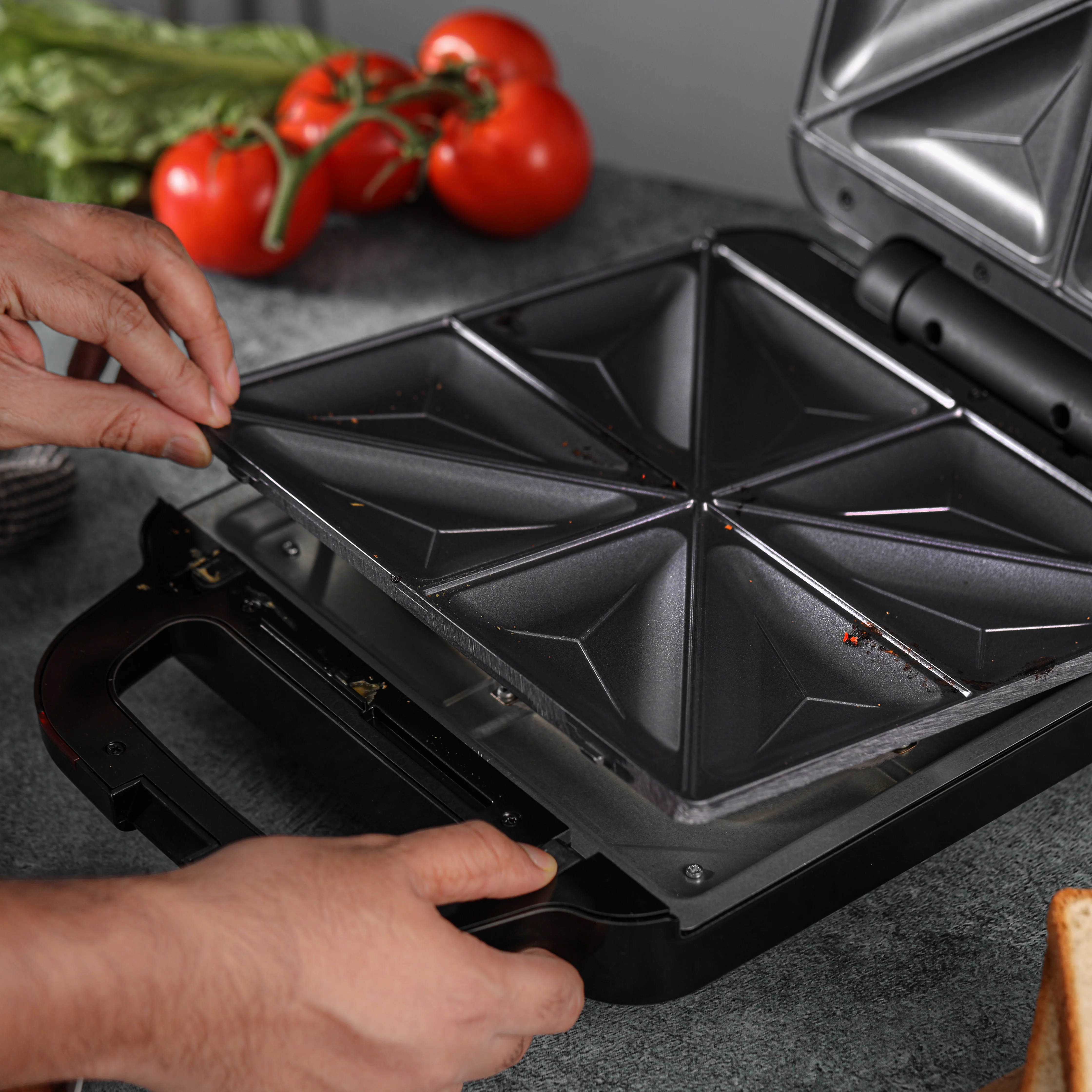 Geepas 6 in 1 Multi Snacks Maker- GSM36528/ 6 Detachable Plates/ Non-Stick Coating, Opens 180° Flat/ 1400W, Overheat Protection and Cool Touch Handle/ 2 Year Warranty - Image 5