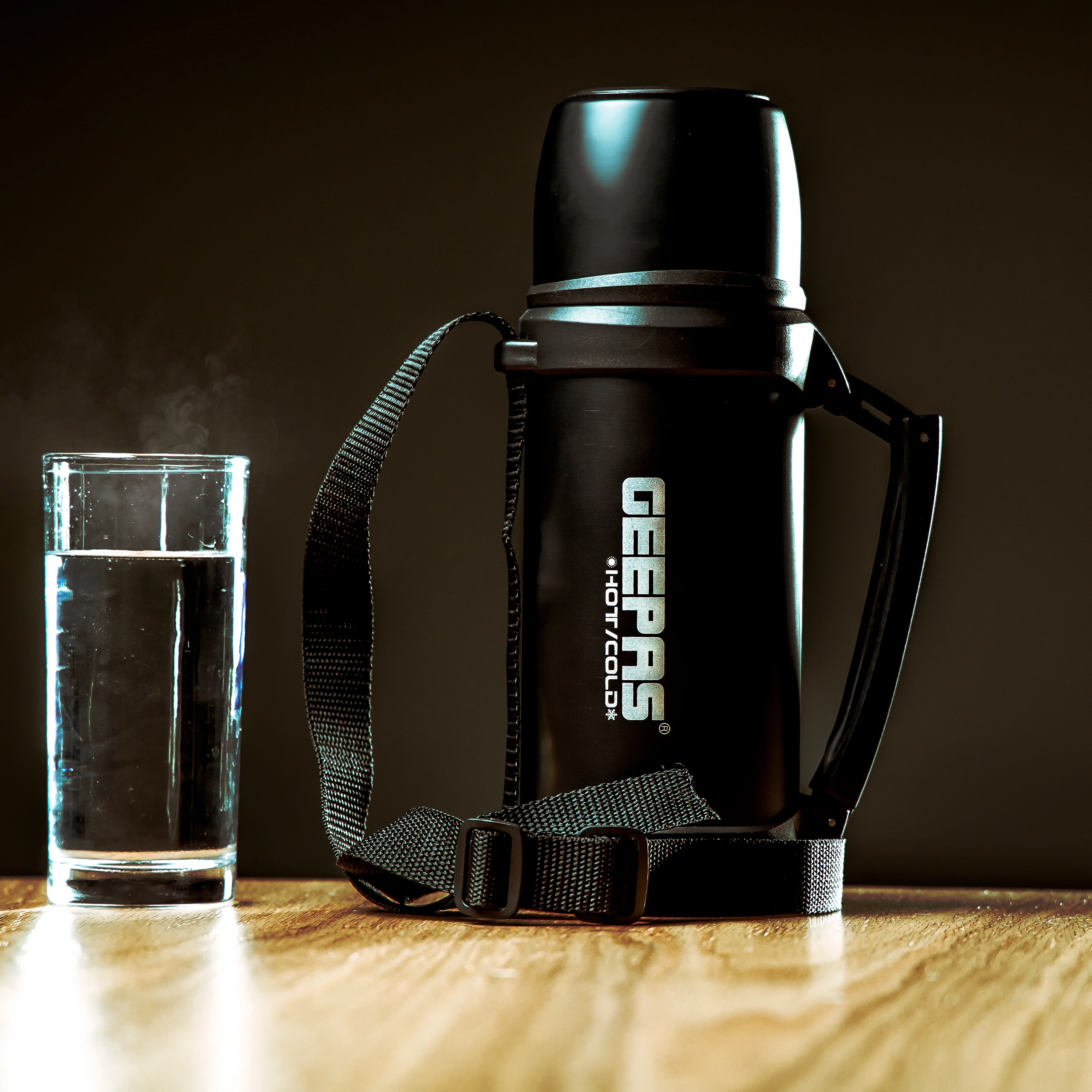 Geepas GSVB4110 Stainless Steel Vacuum Bottle | 1.2L | Double-Walled 18/8 Stainless Steel with Copper Coating | Hot 18H/Cold 24H Retention | BPA-Free | 2 Years Warranty - Image 2