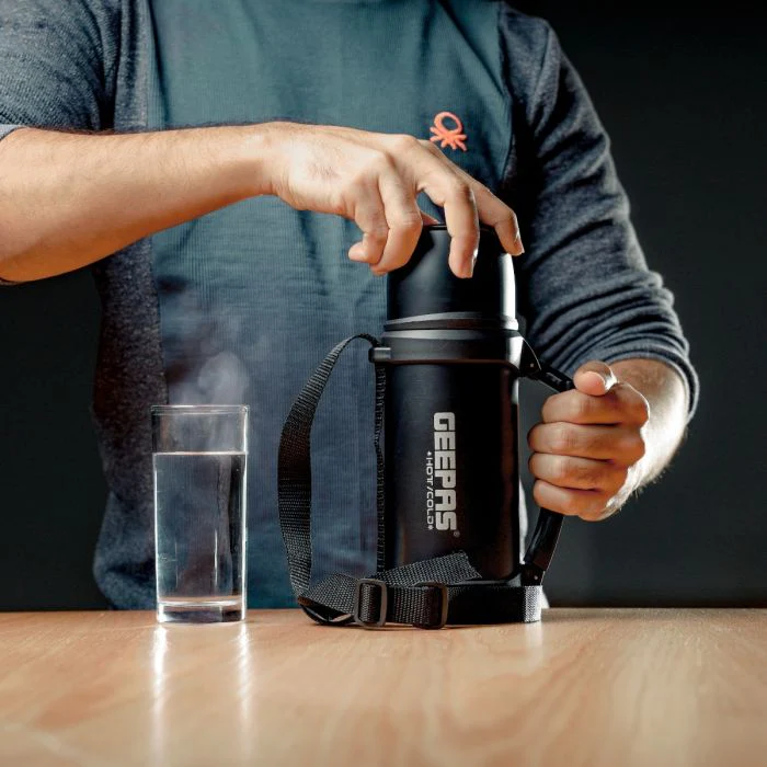 Geepas GSVB4111  Stainless Steel Vacuum Bottle | 1.5L Capacity| Hot & Cold Insulation up to 24 Hours | 18/8 Steel & Copper Coating | Leak-Proof Design | 2 Year Warranty - Image 3
