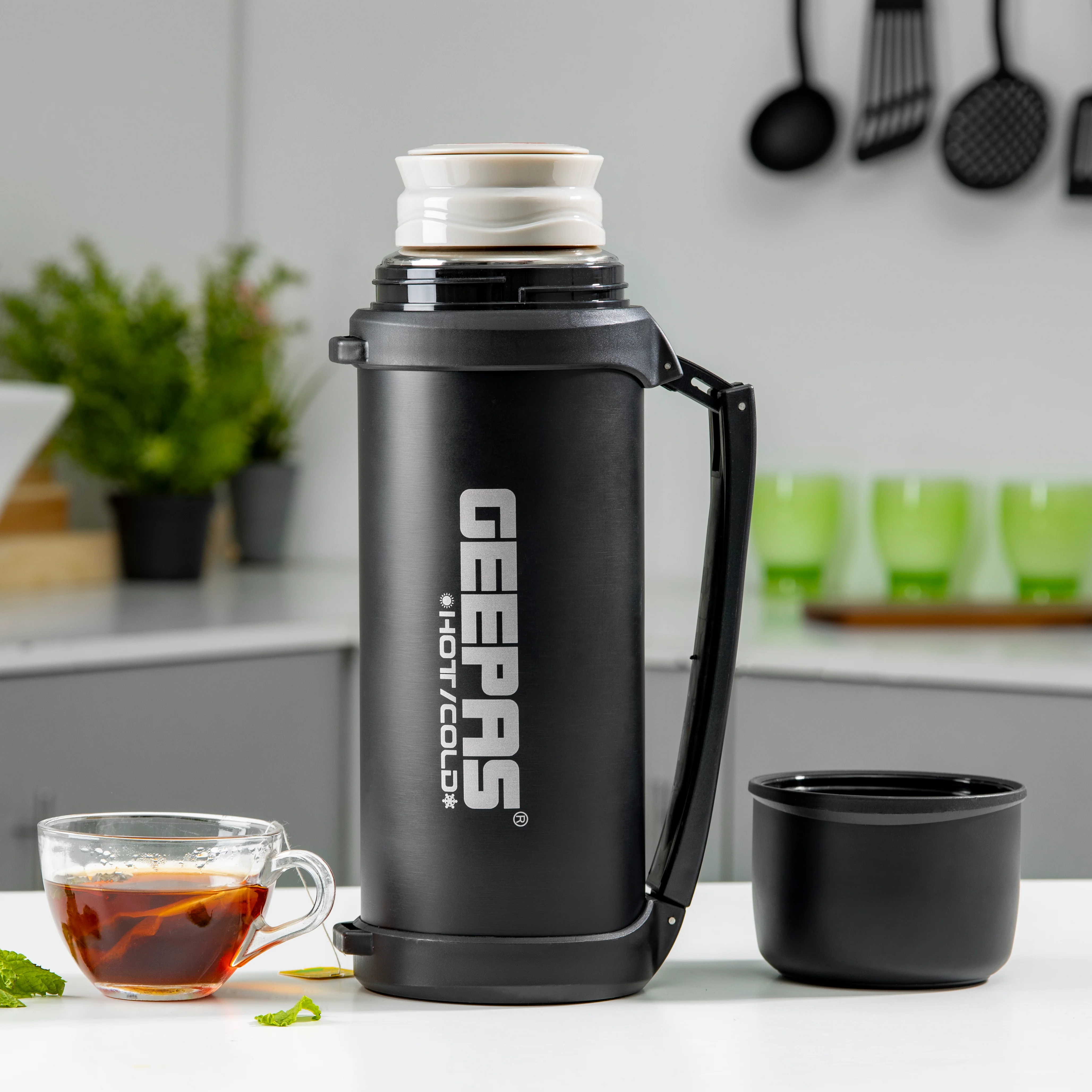 Geepas GSVB4113 Stainless Steel Vacuum Flask | 2.2 L| Double Wall Insulated Hot & Cold Thermal Bottle| Leak-Proof| Ideal for Home, Office & Travel| 2 Years Warranty - Image 3