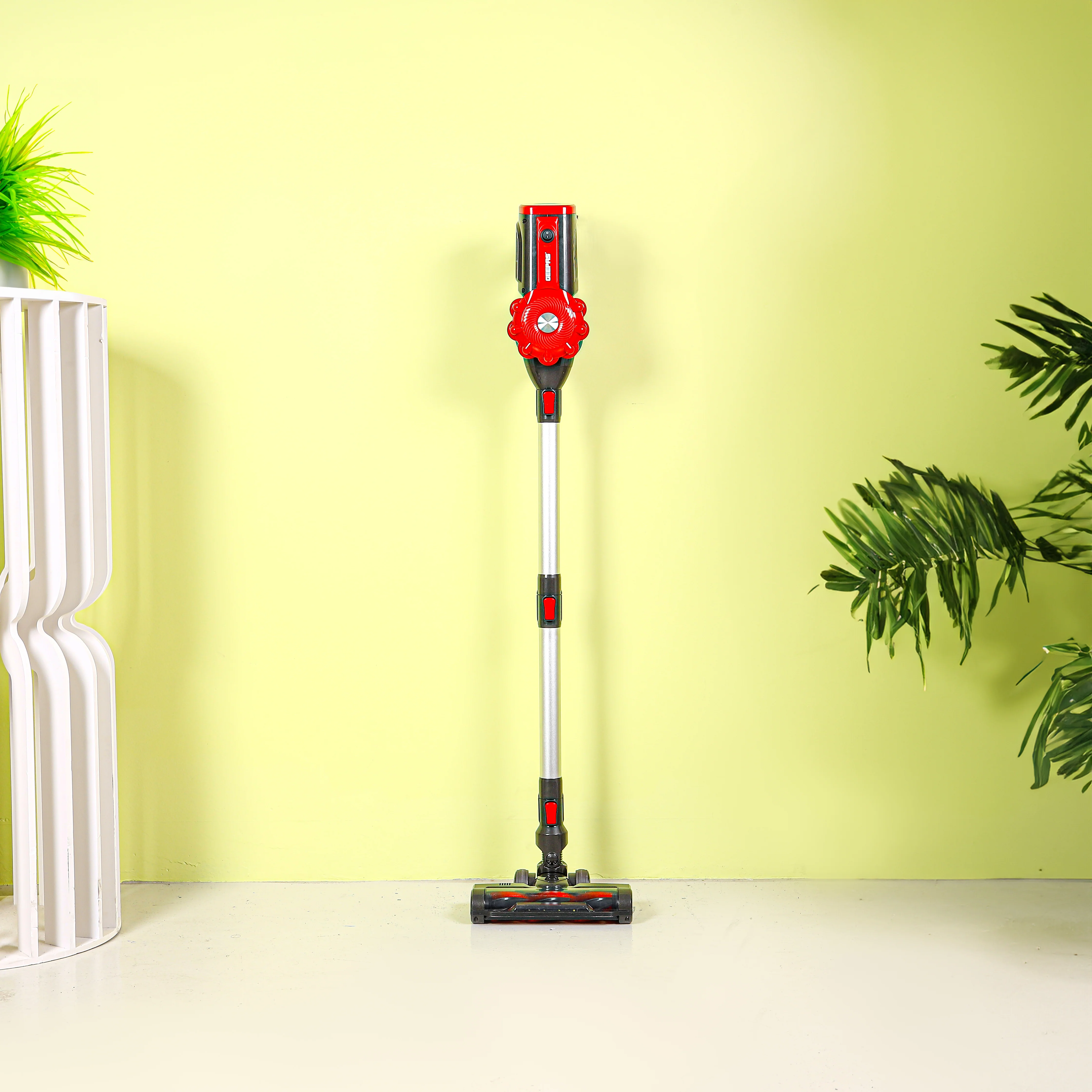 Geepas GVC19037 Stick & Handheld Vacuum Cleaner | 800W Power| 0.5L Capacity| HEPA Filter| Motorized Turbo Brush with LED Light | 2 PCS Aluminum Tube | 2 Years Warranty - Image 2