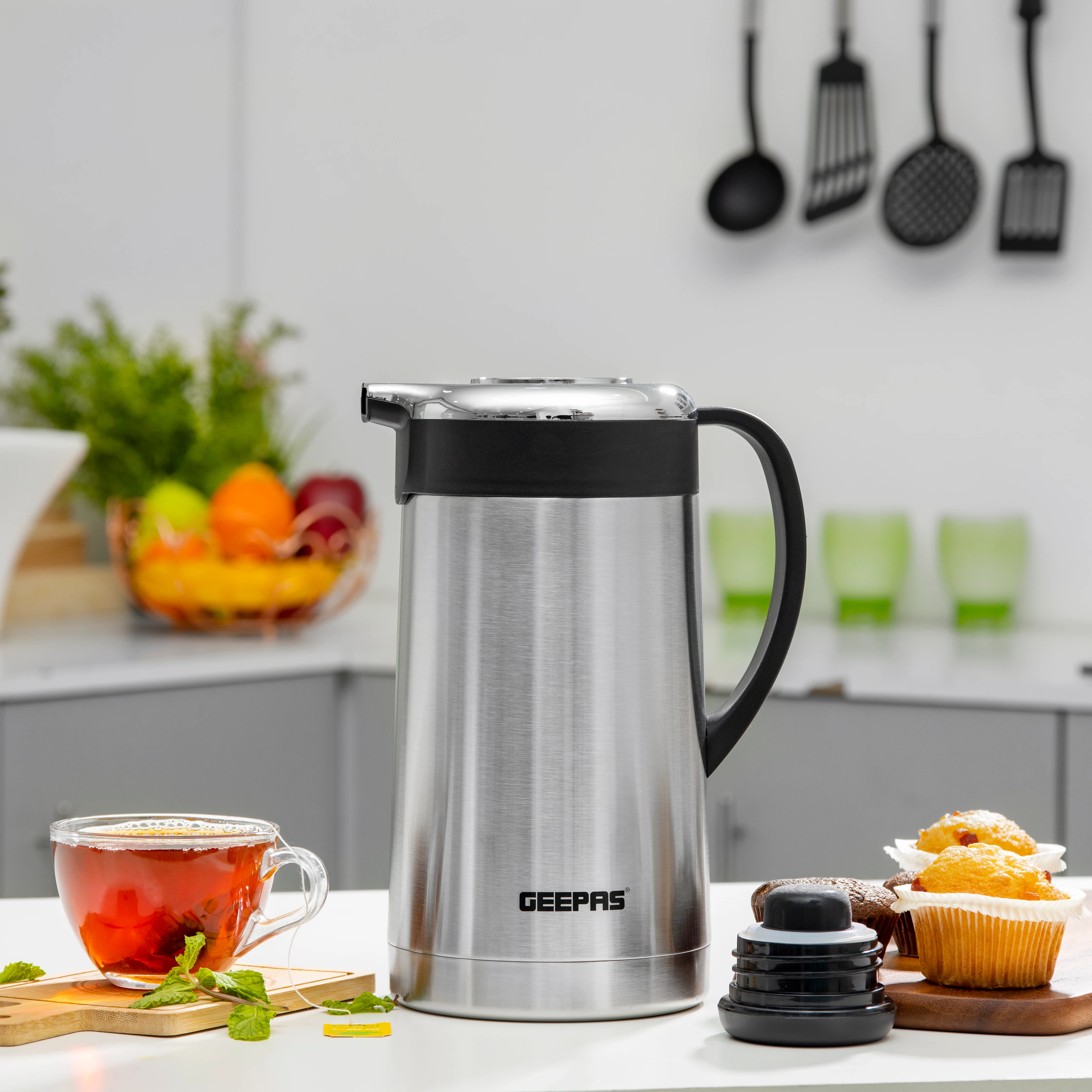 Geepas GVF27016 Stainless Steel Vacuum Flask |  1.3 L| Double Wall Insulation Keeps Beverages Hot & Cold for Long Hours | Leak Proof | Easy to Clean | 2 Years Warranty - Image 2