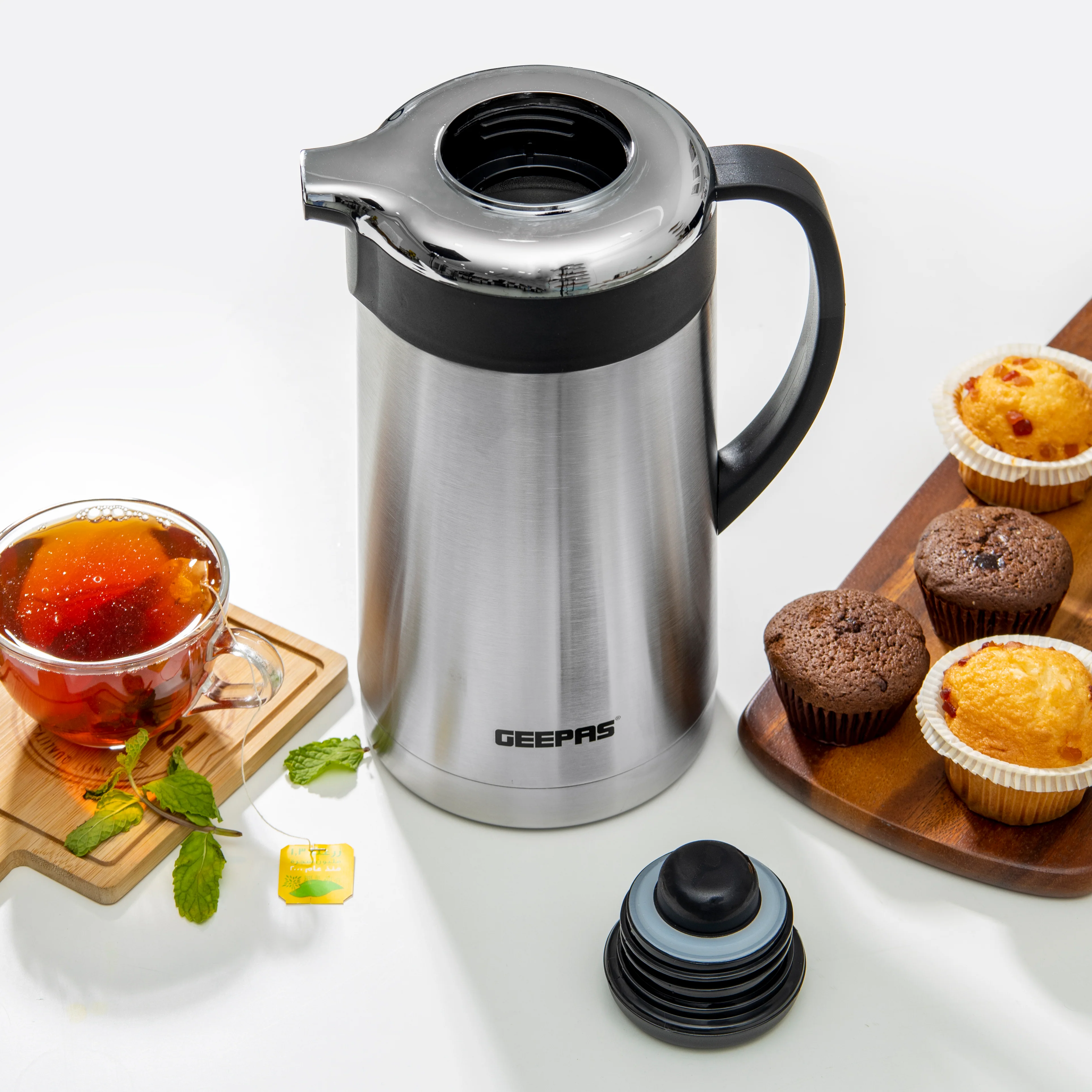 Geepas GVF27017 Stainless Steel Vacuum Flask| 1.6L| Double Wall Insulated Thermos Bottle | Keeps Beverages Hot & Cold for up to 24 Hours | Leak-Proof| 2 Years Warranty - Image 4