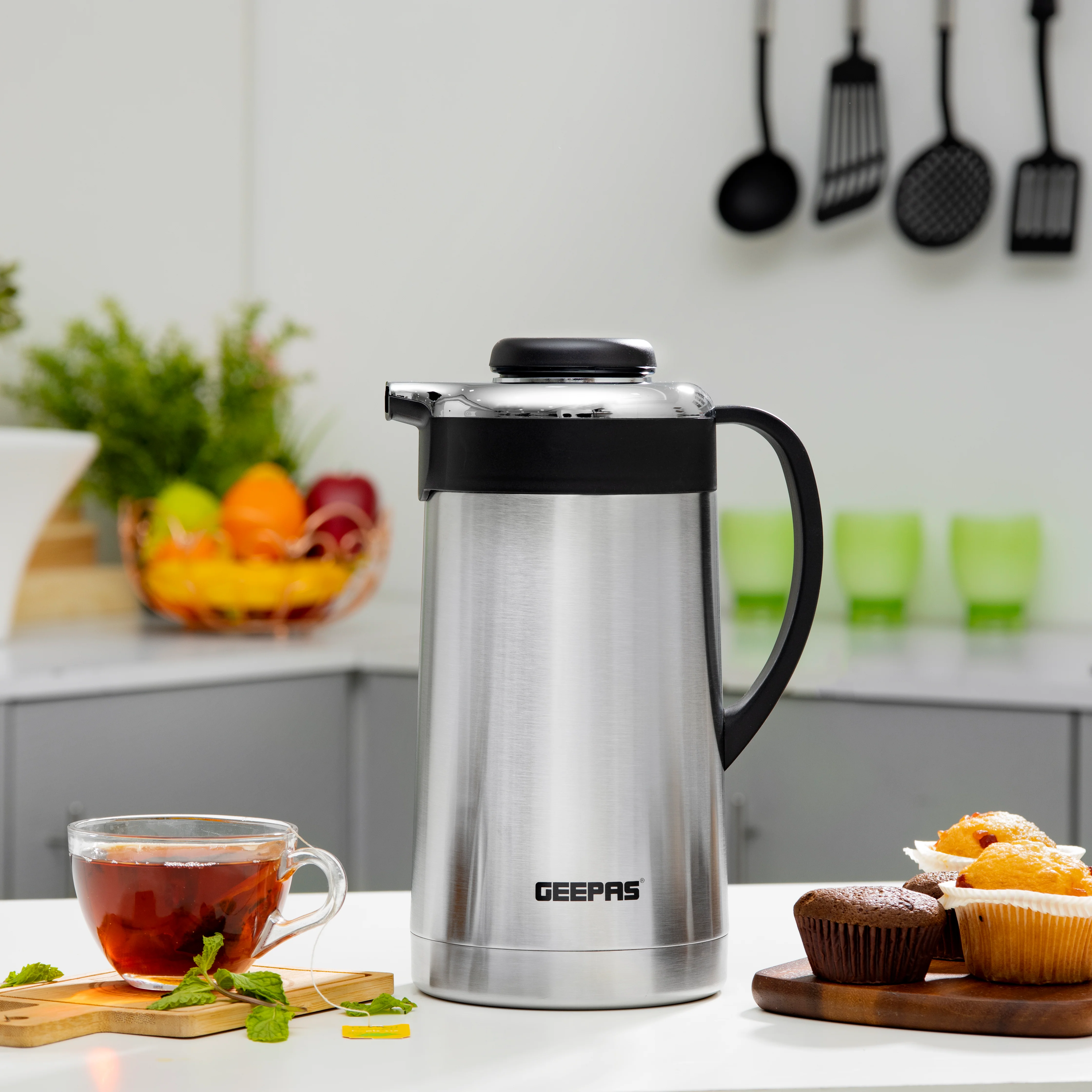 Geepas GVF27018 Stainless Steel Vacuum Flask| 1.9L Capacity |Double Wall Insulated Thermos | Keeps Beverages Hot & Cold up to 24 Hours | Durable Design | 2 Years Warranty - Image 2