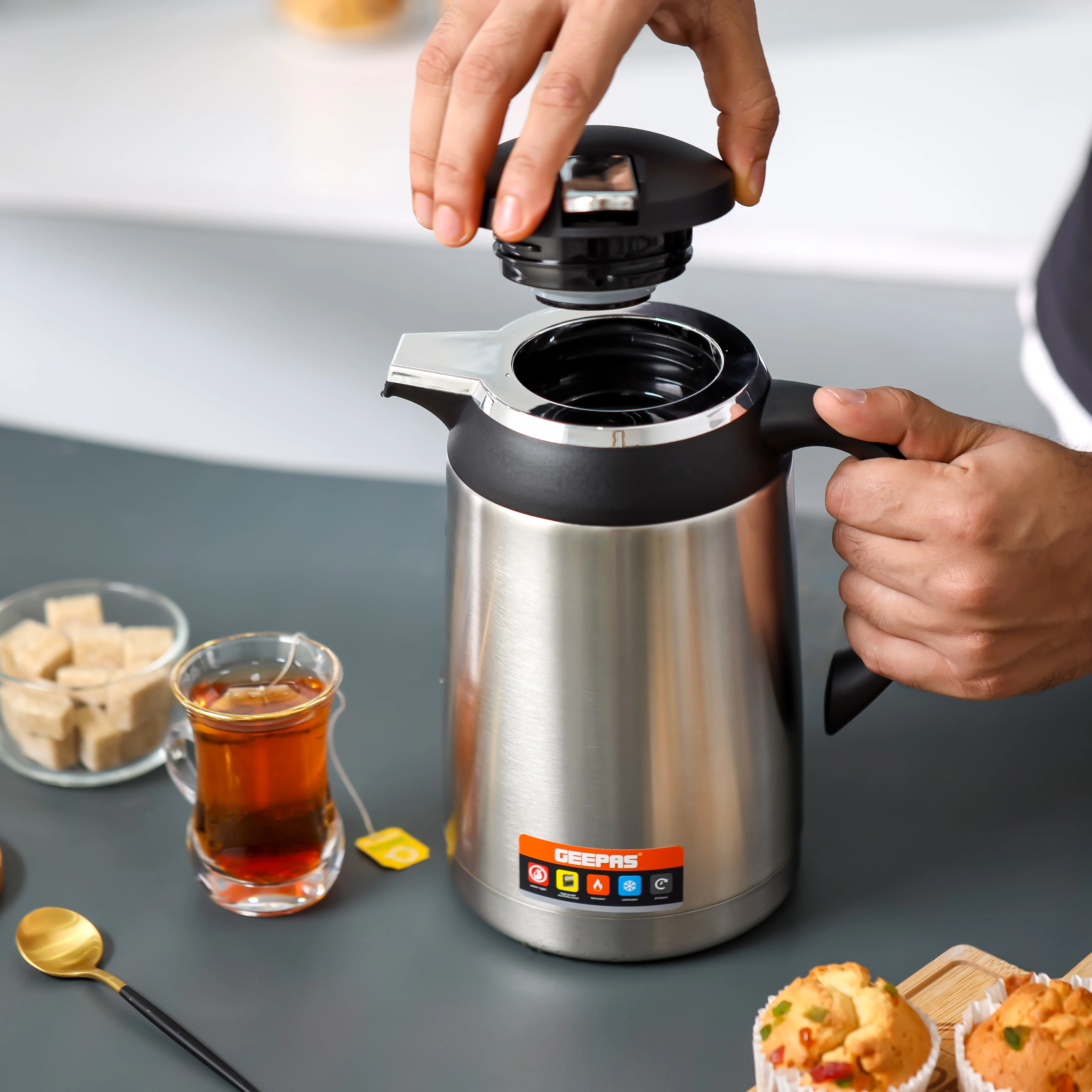 Geepas 1.3 L Stainless Steel Vacuum Flask- GVF27023|Keeps Beverages Hot & Cold for 24H |Easy to Carry, Comfortable Grip | Perfect for Home, Office, Camping|2Year Warranty - Image 3