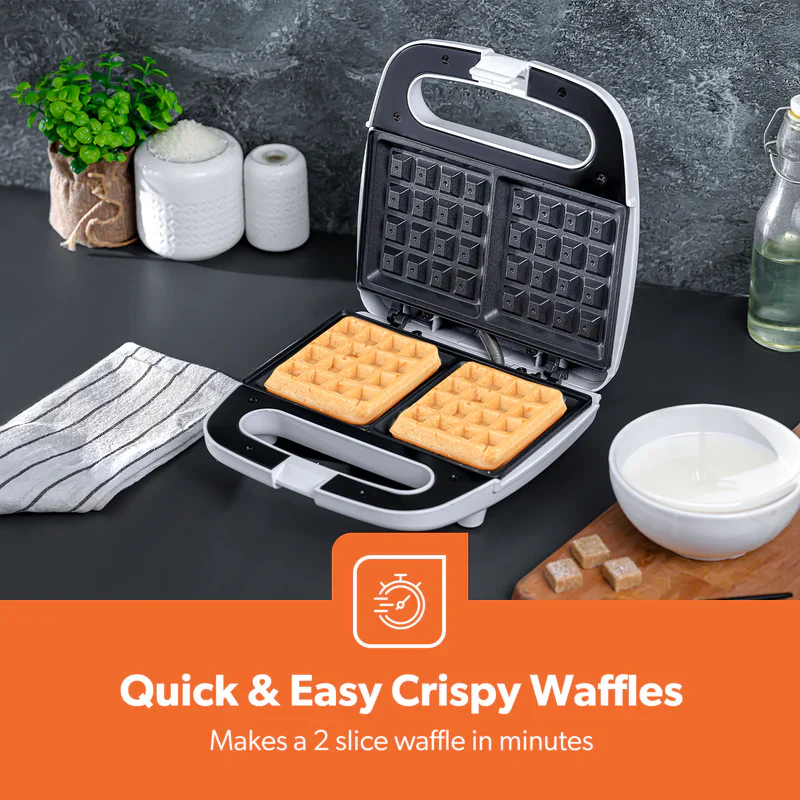 Geepas GWM676 Waffle Maker | 750W Power| Non-Stick Cooking Plates | Dual Indicator Lights | Cool-Touch Handle | Overheat Protection | Easy to Clean | 2 Years Warranty - Image 3