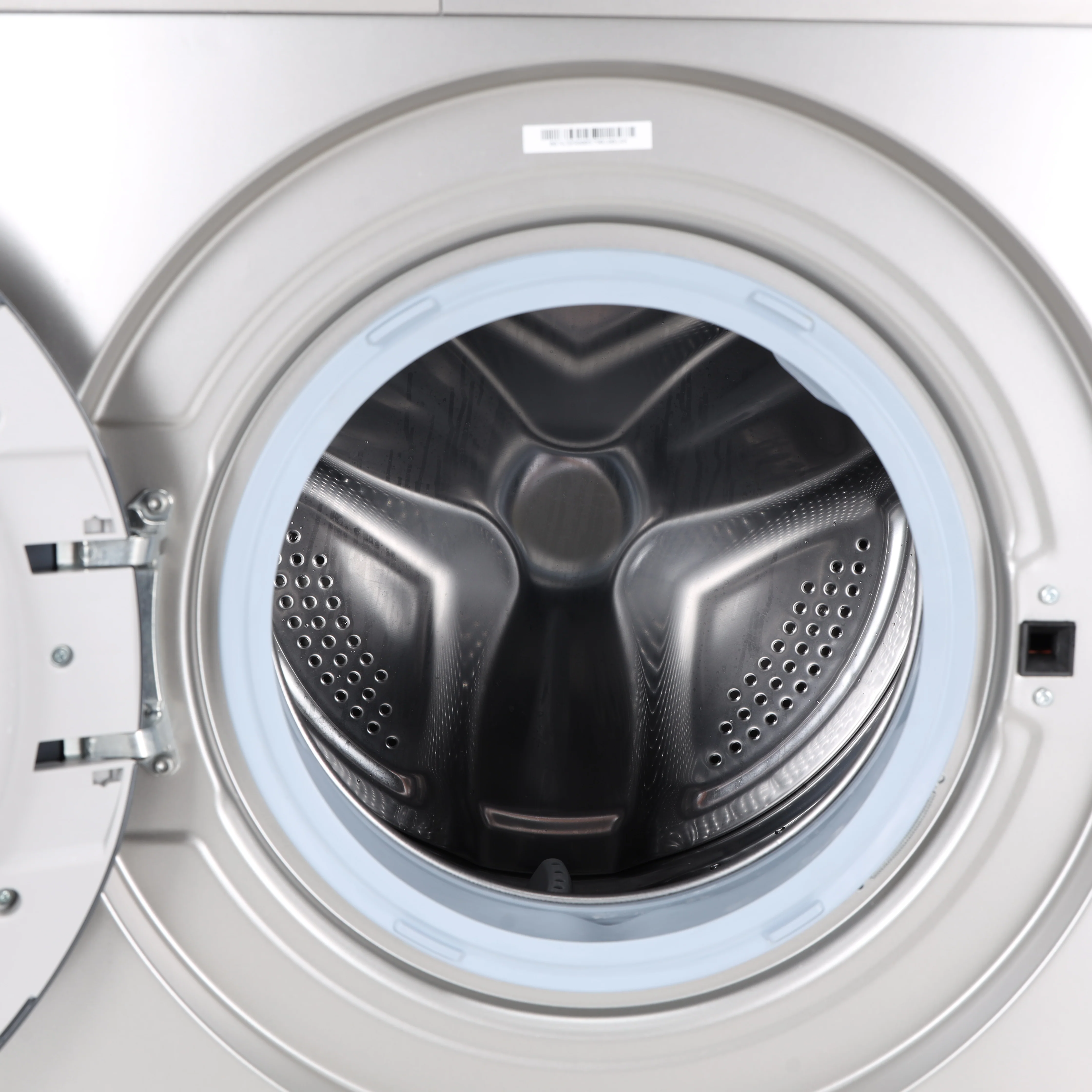 Geepas GWMF7121STV 7kg Fully Automatic Front Load Washing Machine |  15 Wash Programs |  1000 RPM Spin Speed |  EcoLogic System | LED Display & Child Lock Safety - Image 4